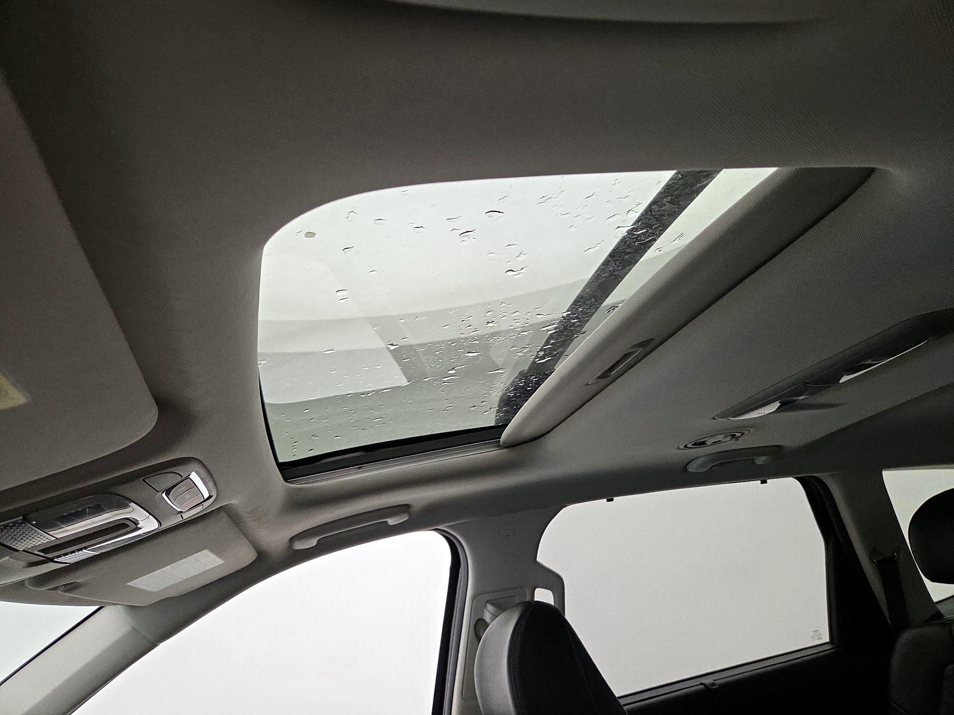 Thumbnail: 2022 Kia Telluride - 19