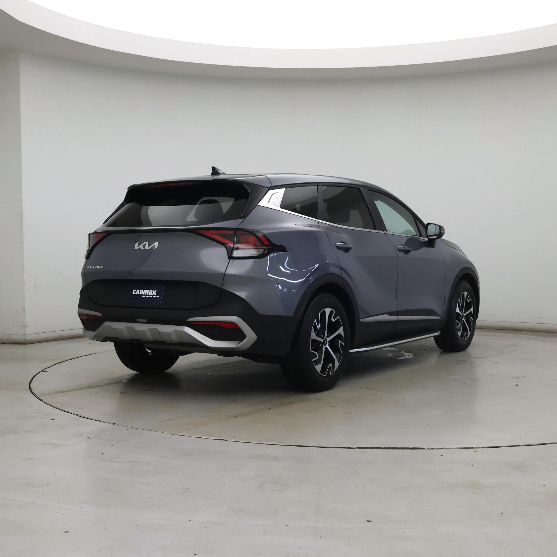 Thumbnail: 2023 Kia Sportage - 8