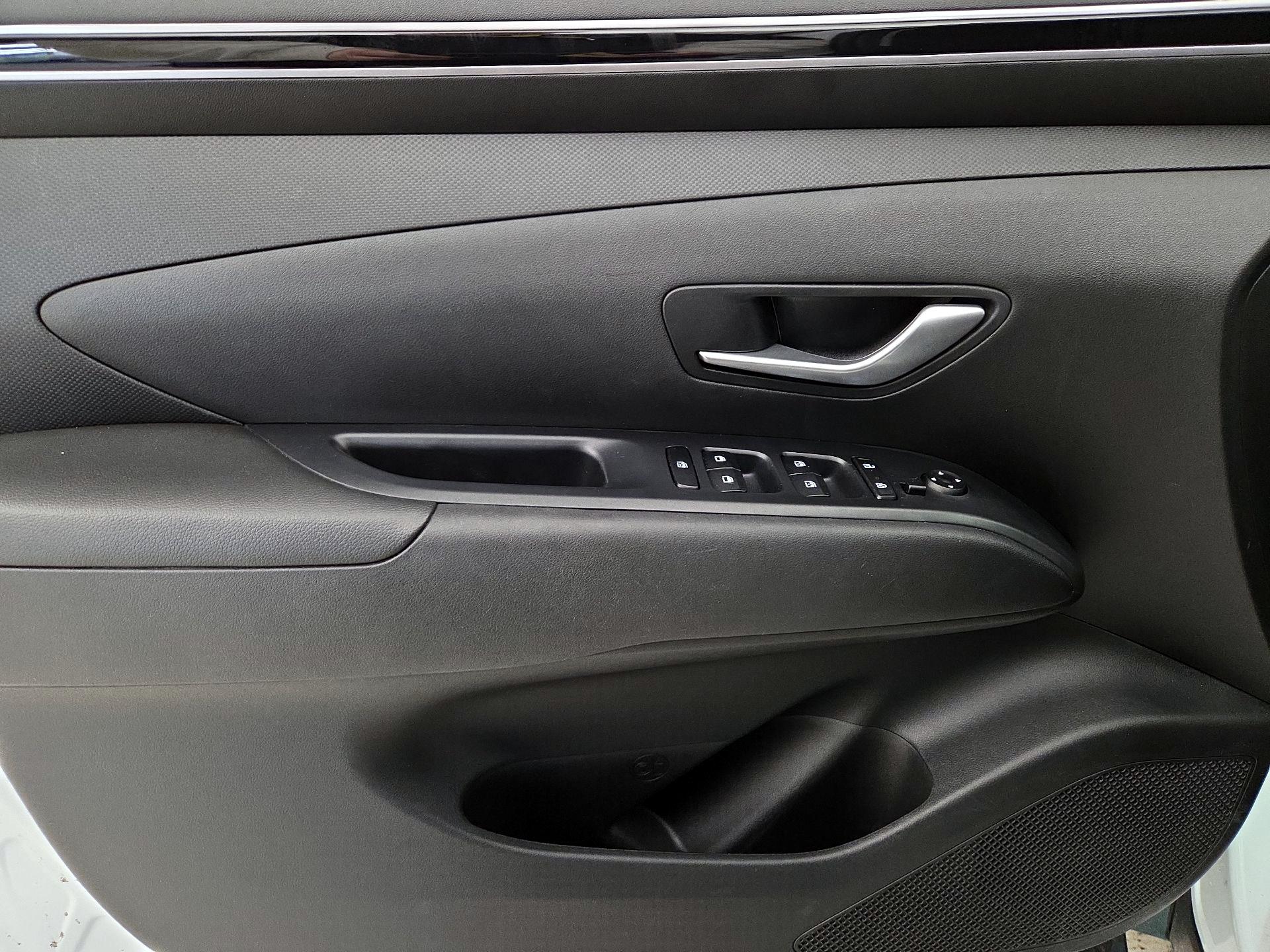 Thumbnail: 2022 Hyundai Tucson - 12