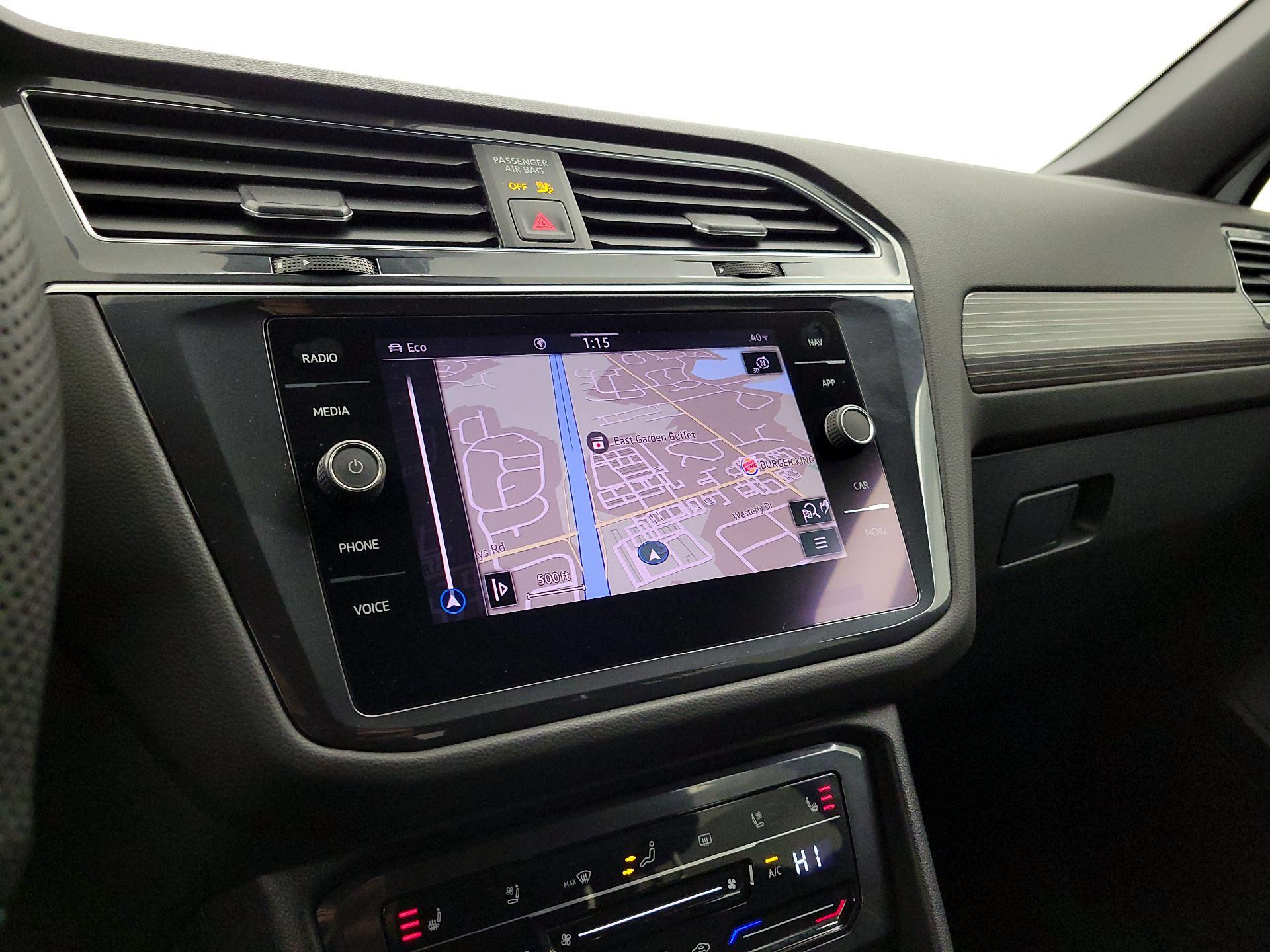 Thumbnail: 2022 Volkswagen Tiguan - 14