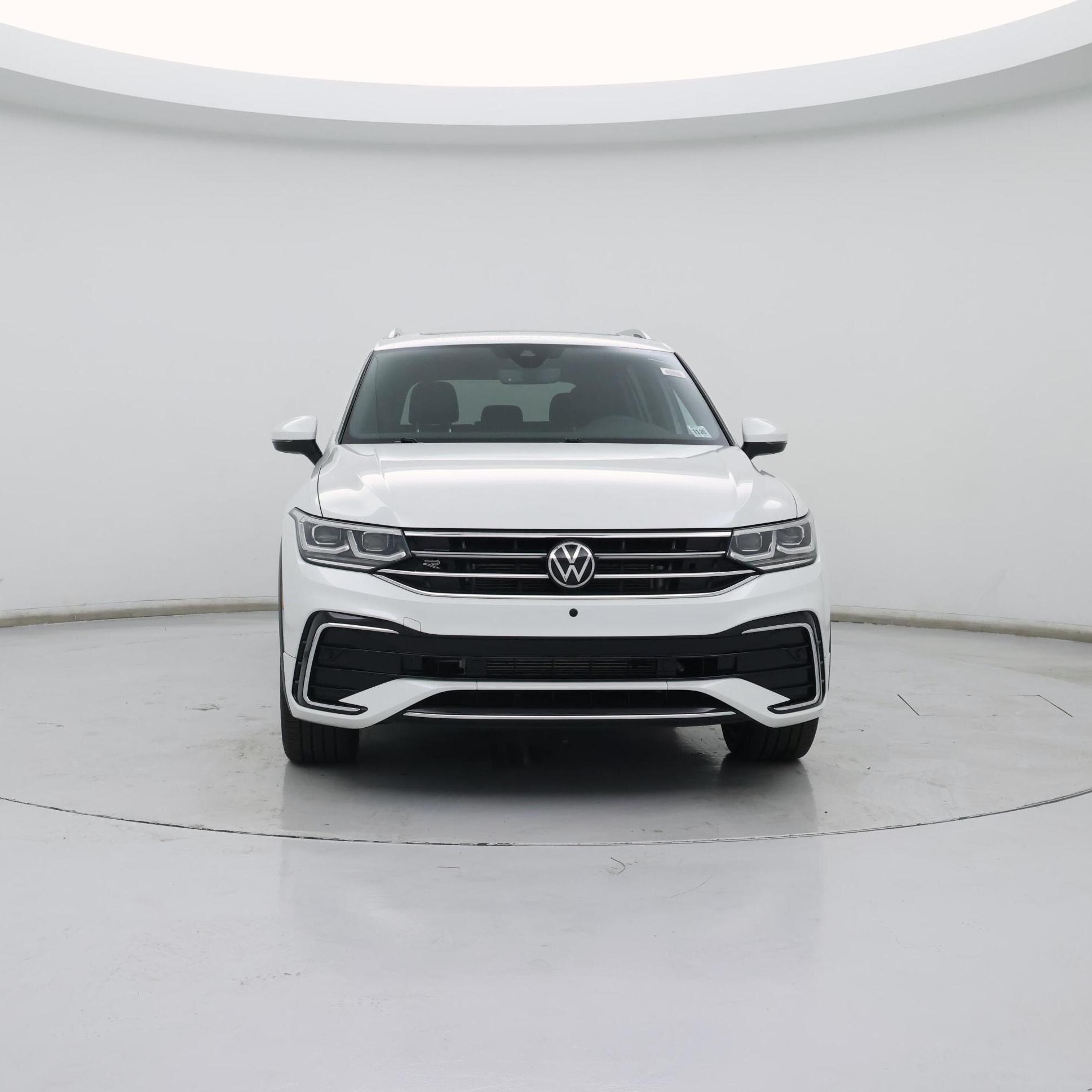 Thumbnail: 2022 Volkswagen Tiguan - 5