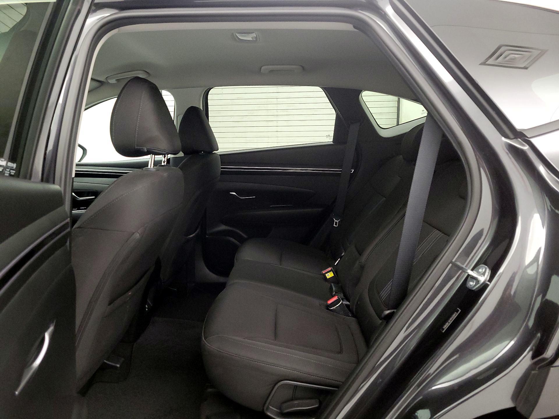 Thumbnail: 2023 Hyundai Tucson - 19