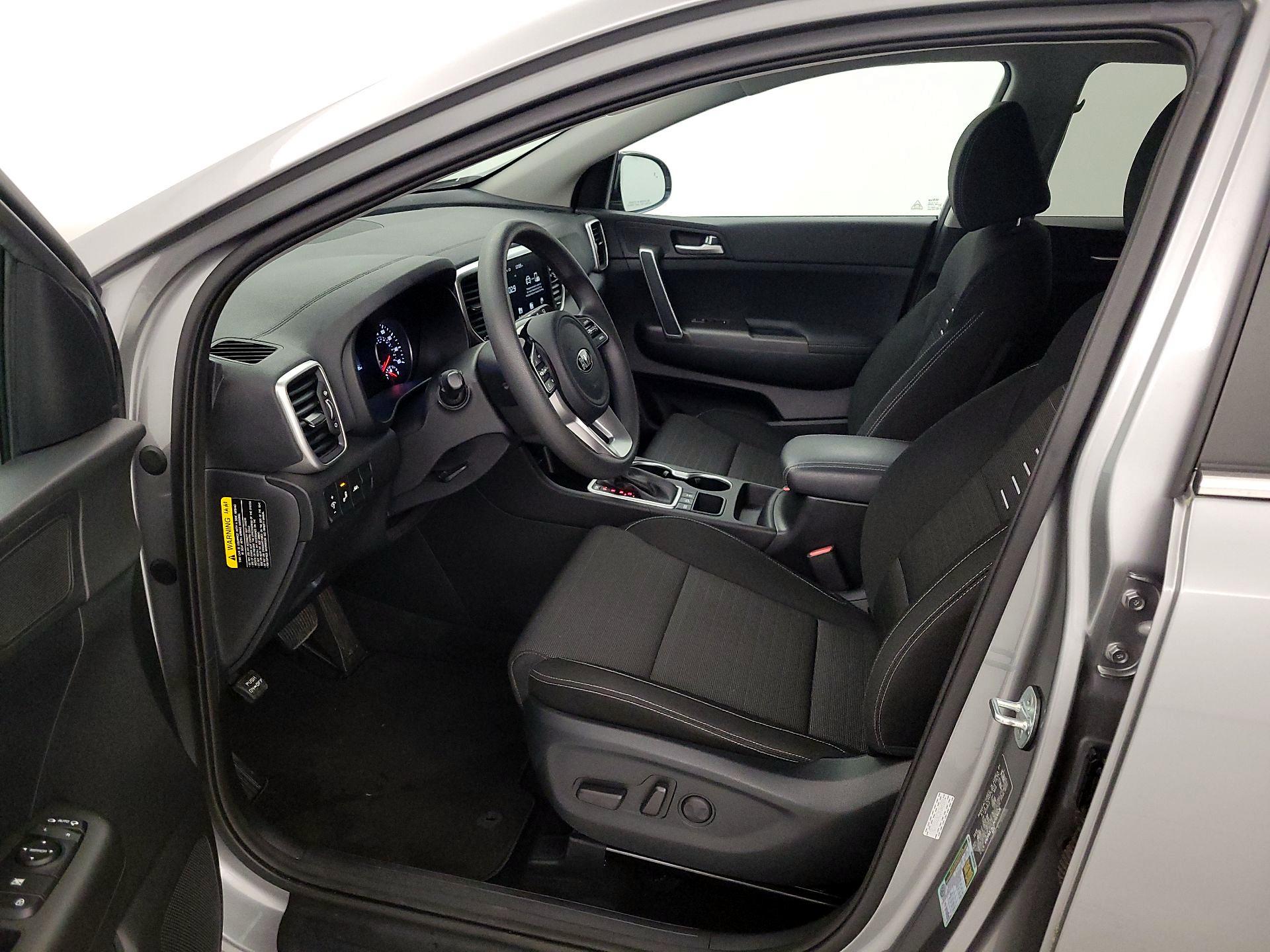 Thumbnail: 2022 Kia Sportage - 11