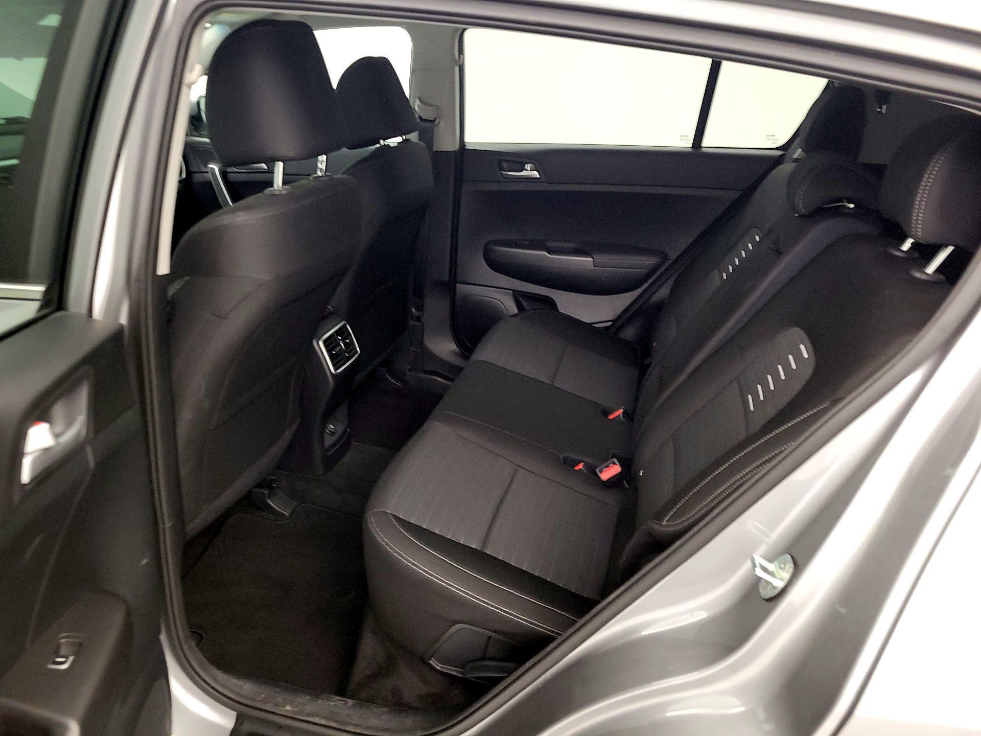 Thumbnail: 2022 Kia Sportage - 19