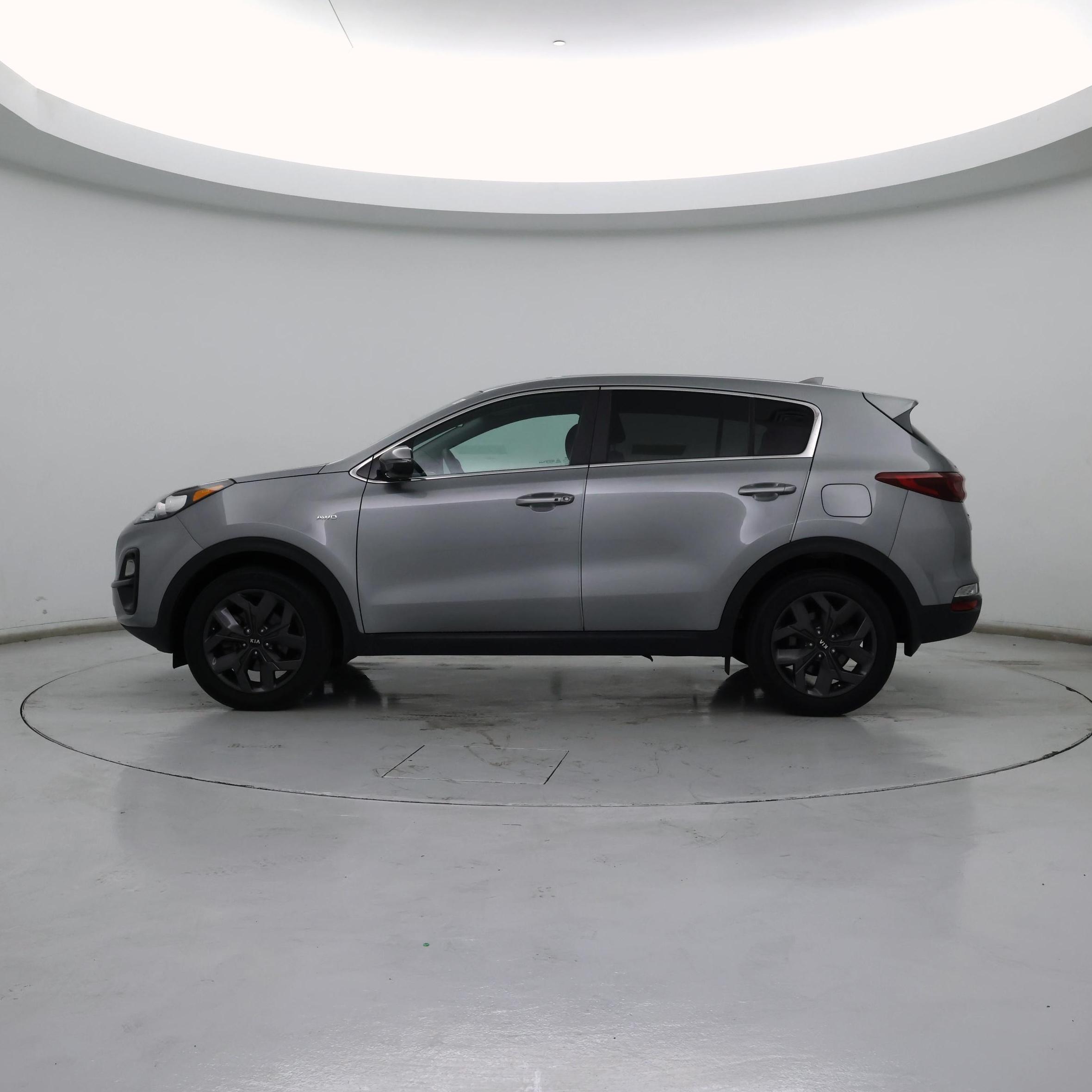 Thumbnail: 2022 Kia Sportage - 3