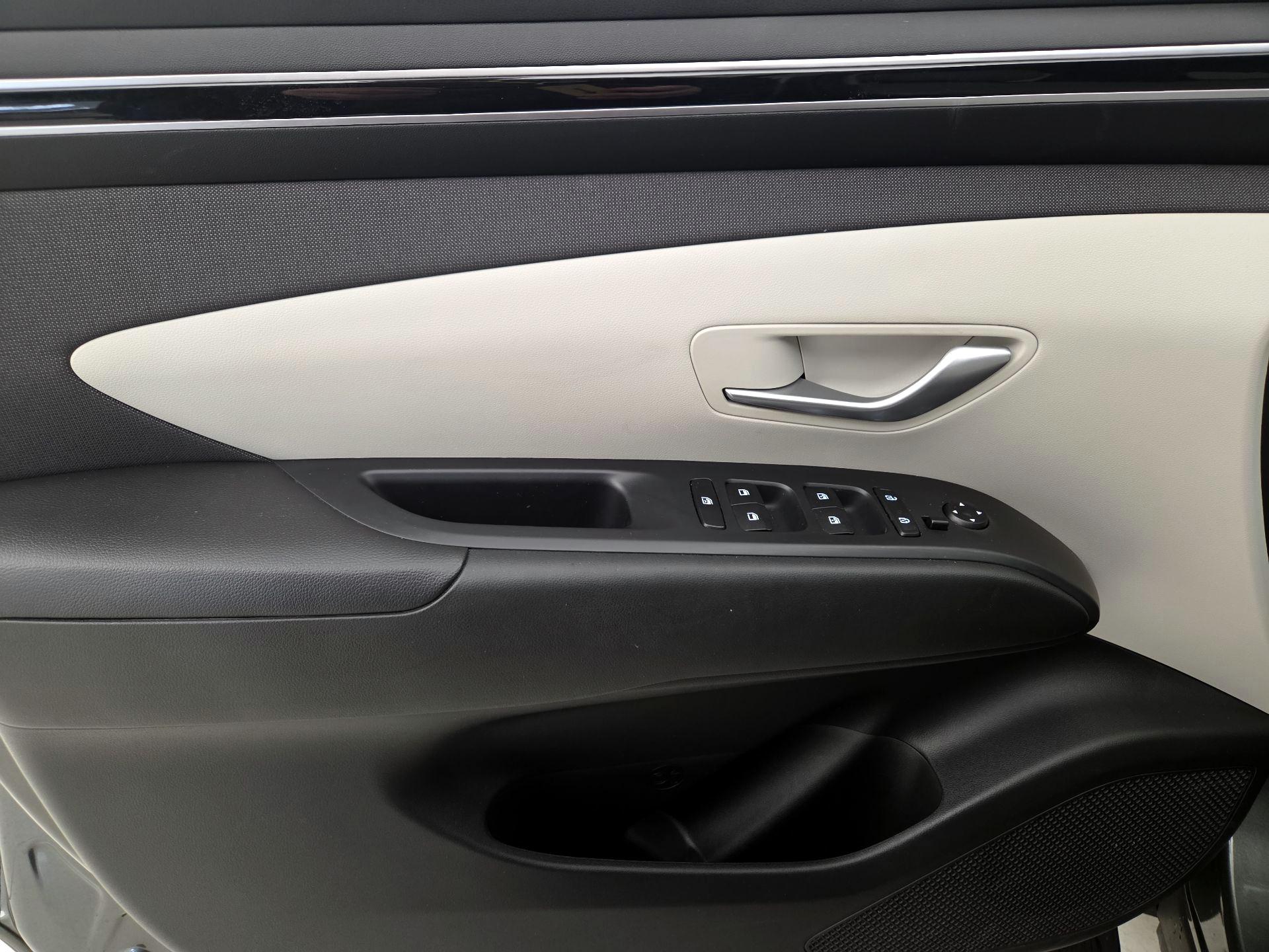 Thumbnail: 2023 Hyundai Tucson - 12