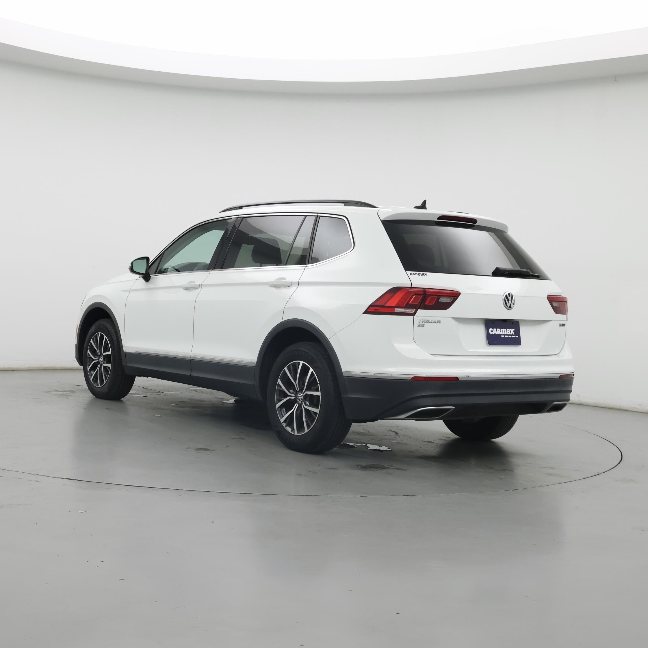 Thumbnail: 2020 Volkswagen Tiguan - 2