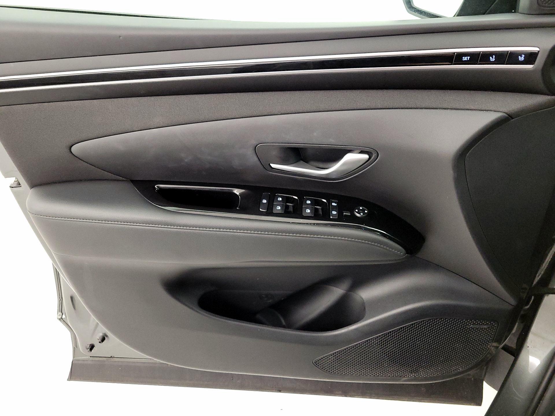 Thumbnail: 2023 Hyundai Tucson - 12