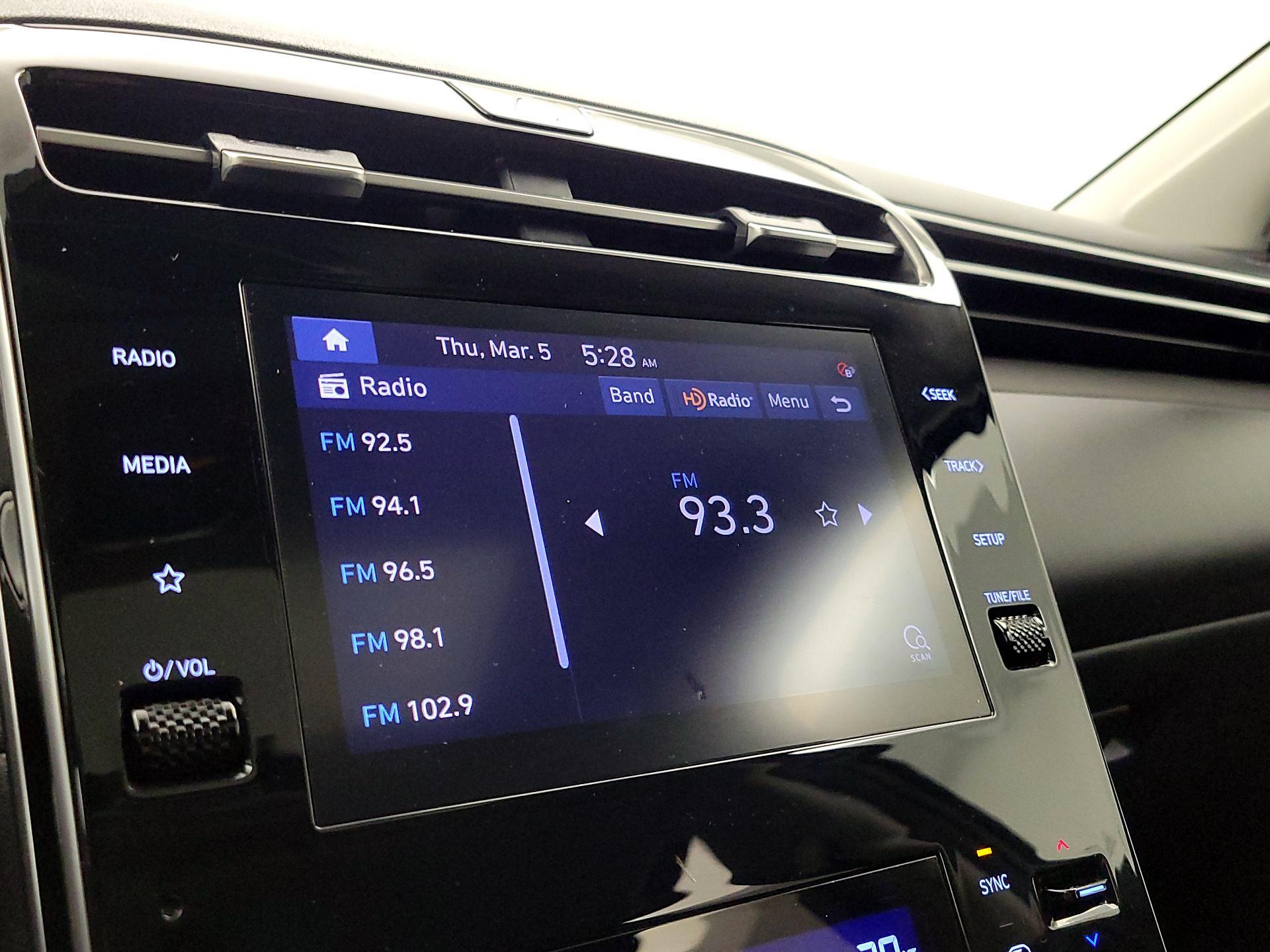 Thumbnail: 2023 Hyundai Tucson - 15