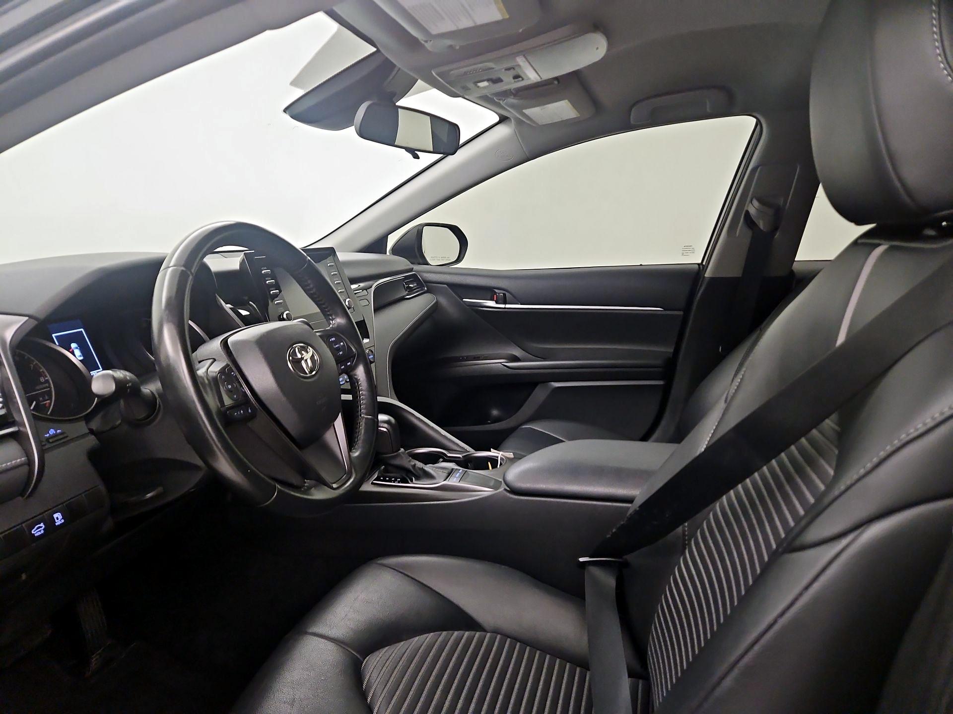 Thumbnail: 2023 Toyota Camry - 11