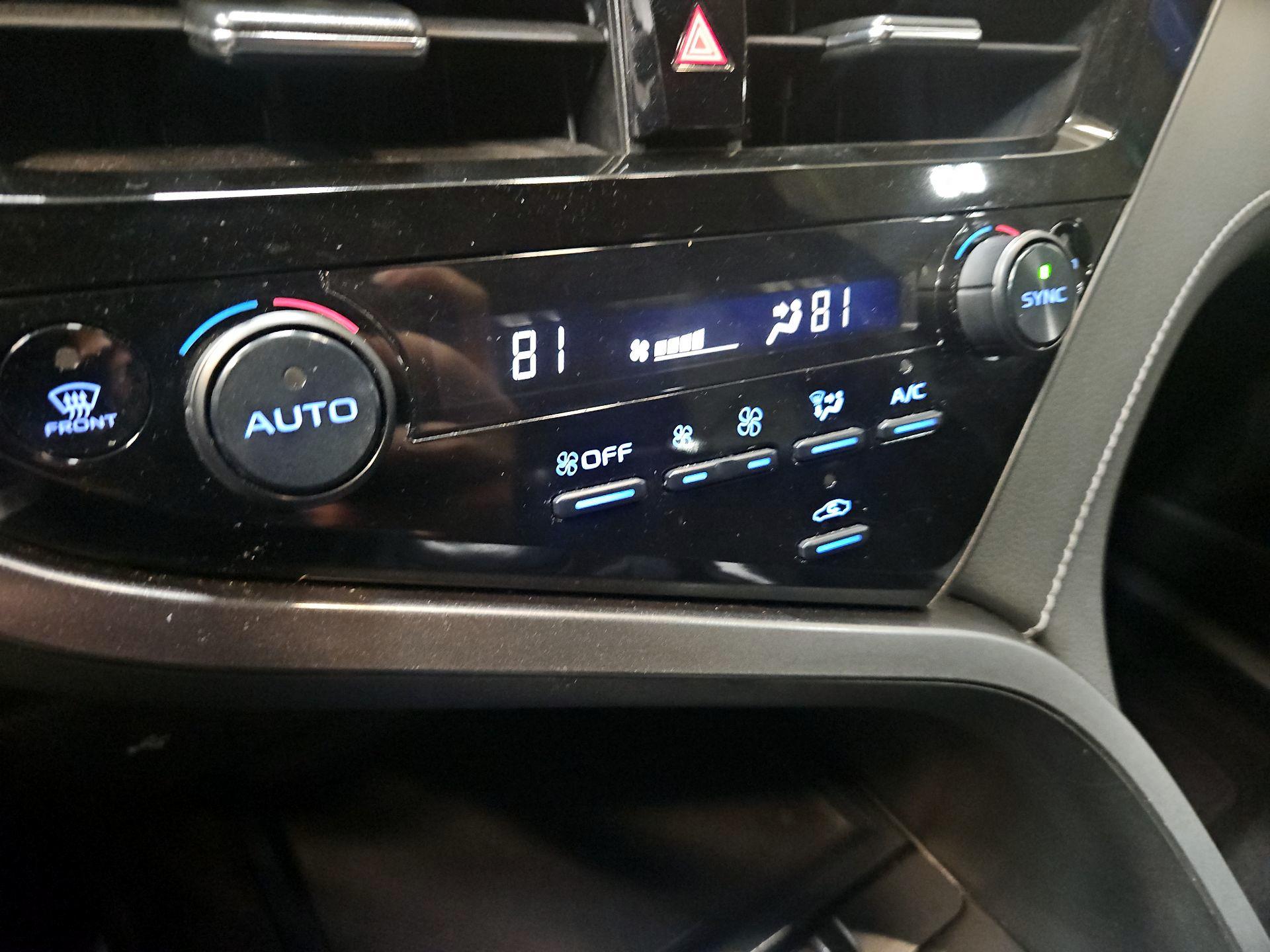 Thumbnail: 2023 Toyota Camry - 15