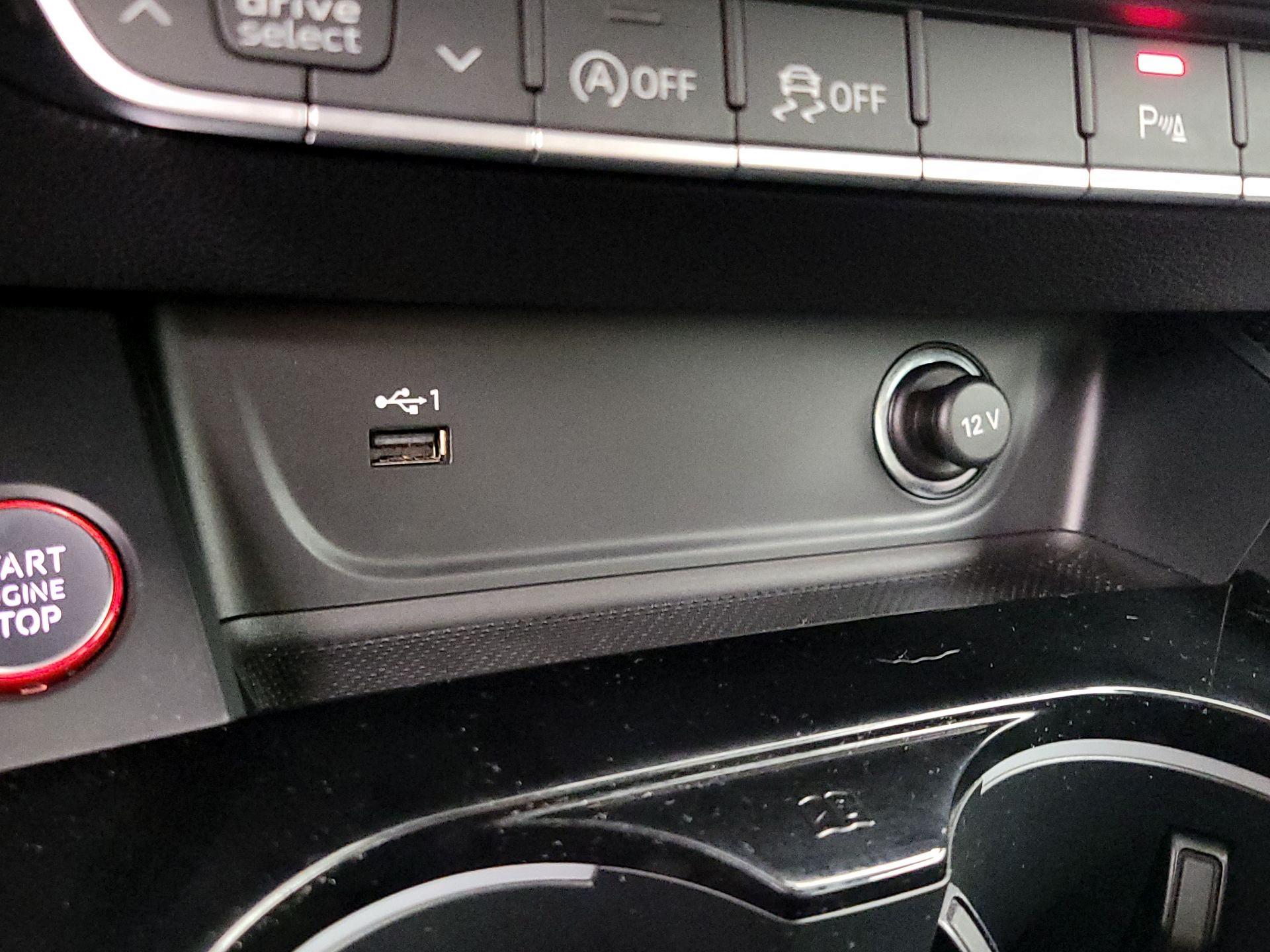 Thumbnail: 2023 Audi S4 - 18