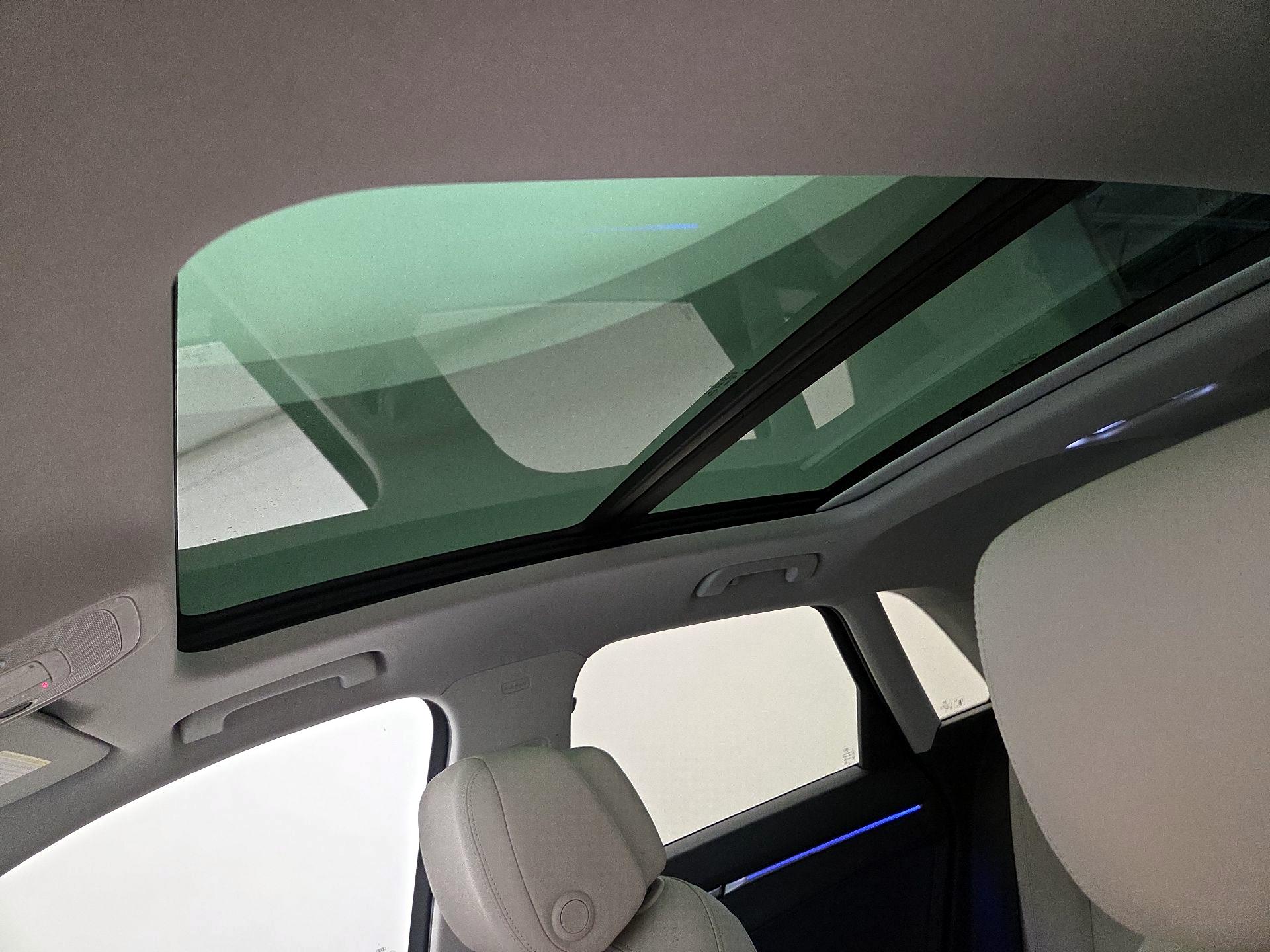 Thumbnail: 2022 Audi Q3 - 19