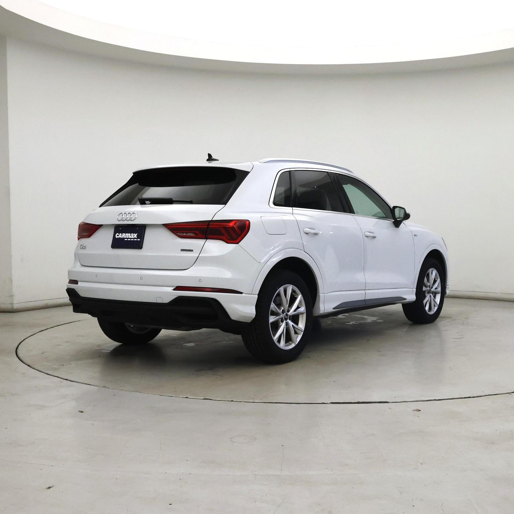 Thumbnail: 2022 Audi Q3 - 8