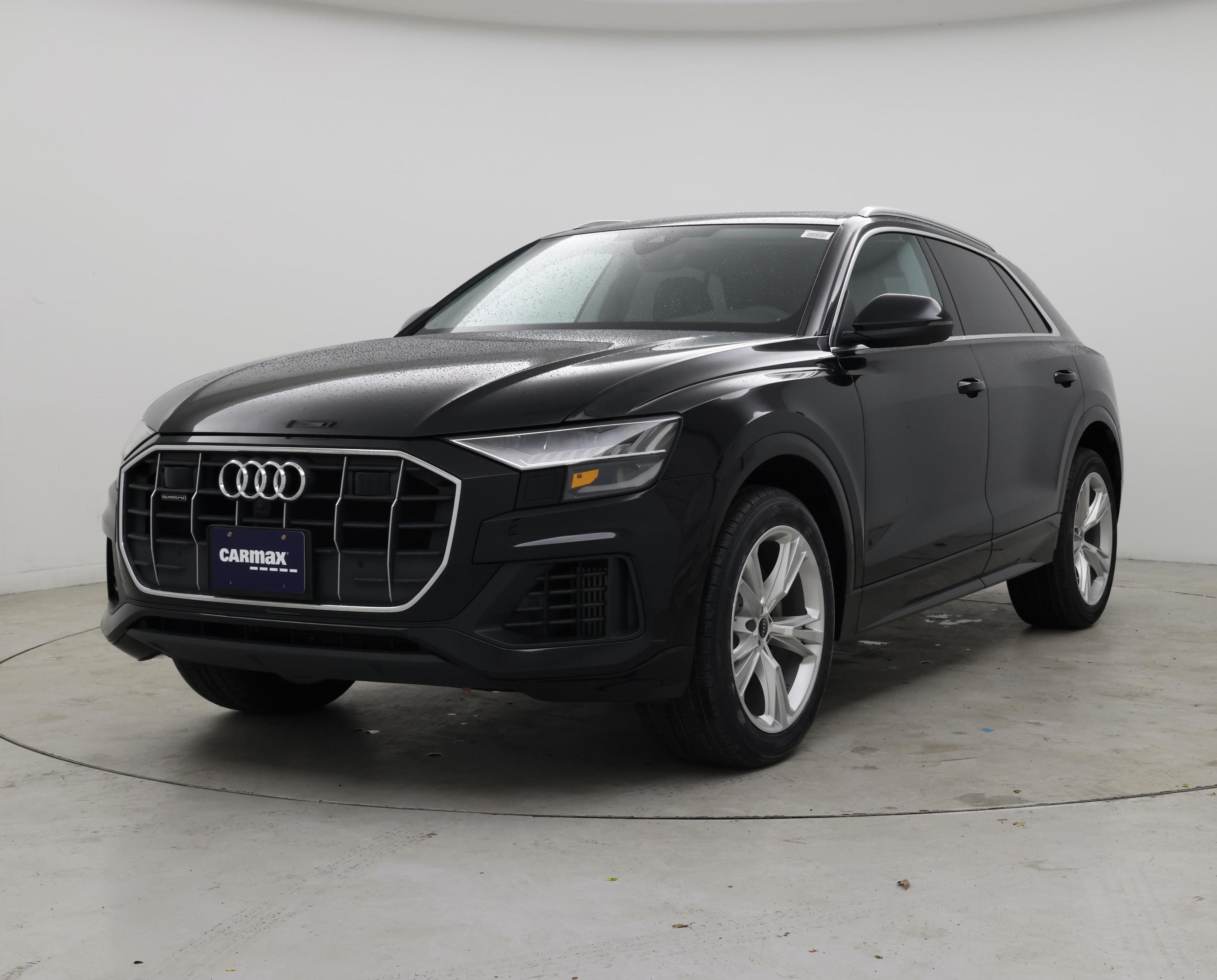 Thumbnail: 2023 Audi Q8 - 4