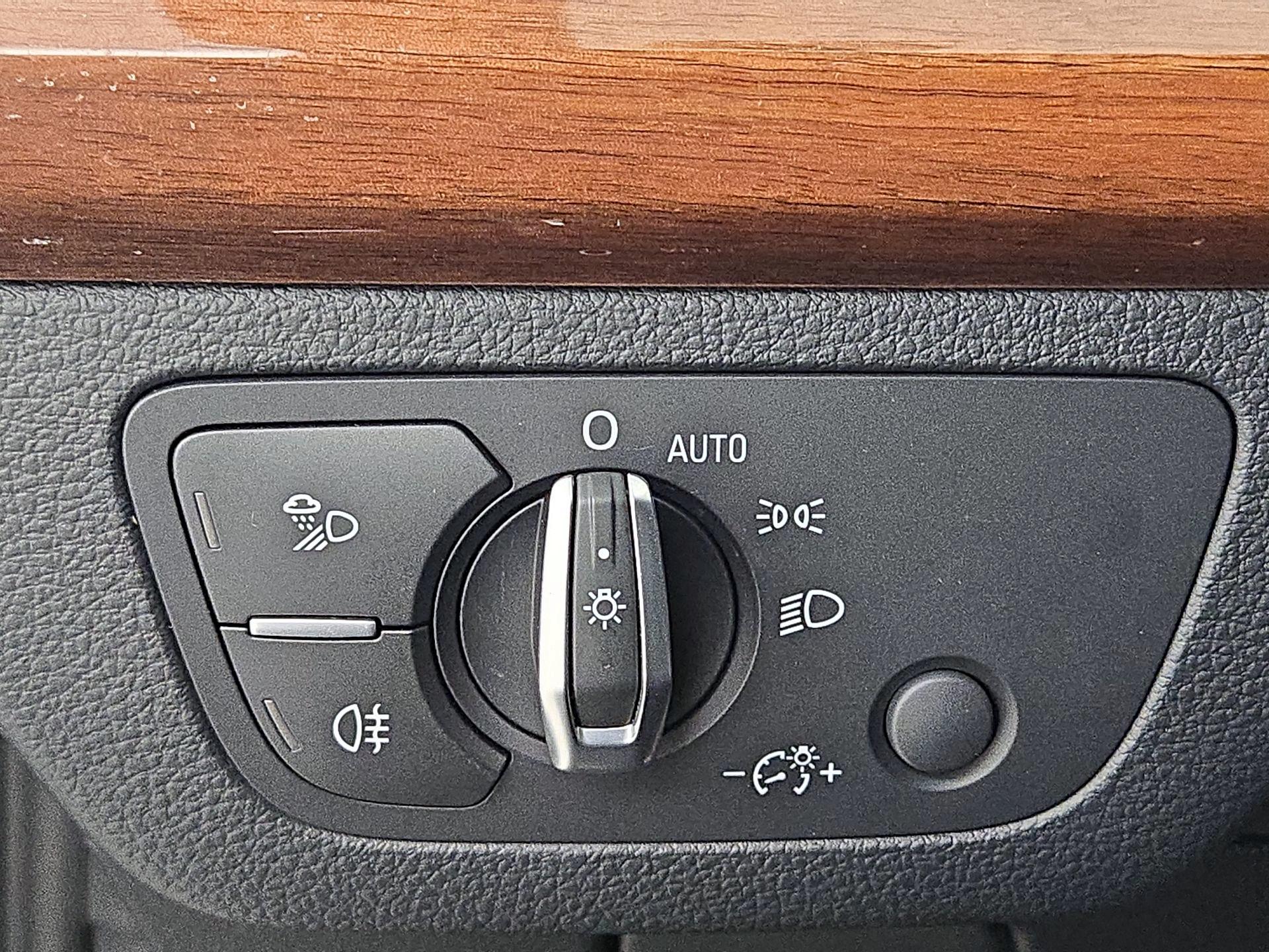 Thumbnail: 2023 Audi Q5 - 13