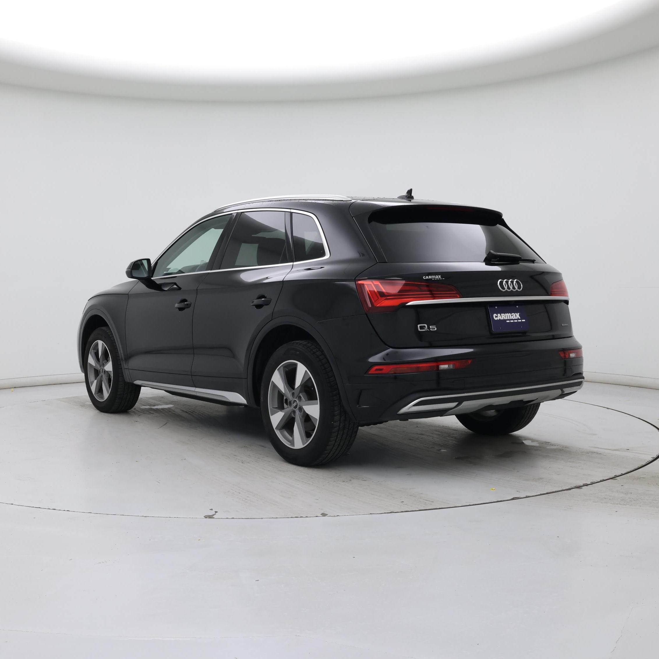 Thumbnail: 2023 Audi Q5 - 2