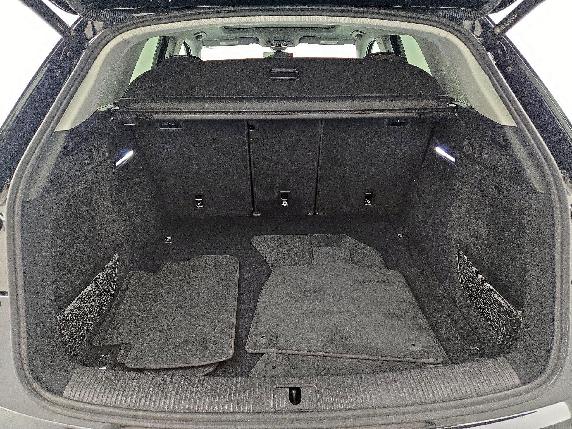 Thumbnail: 2023 Audi Q5 - 20