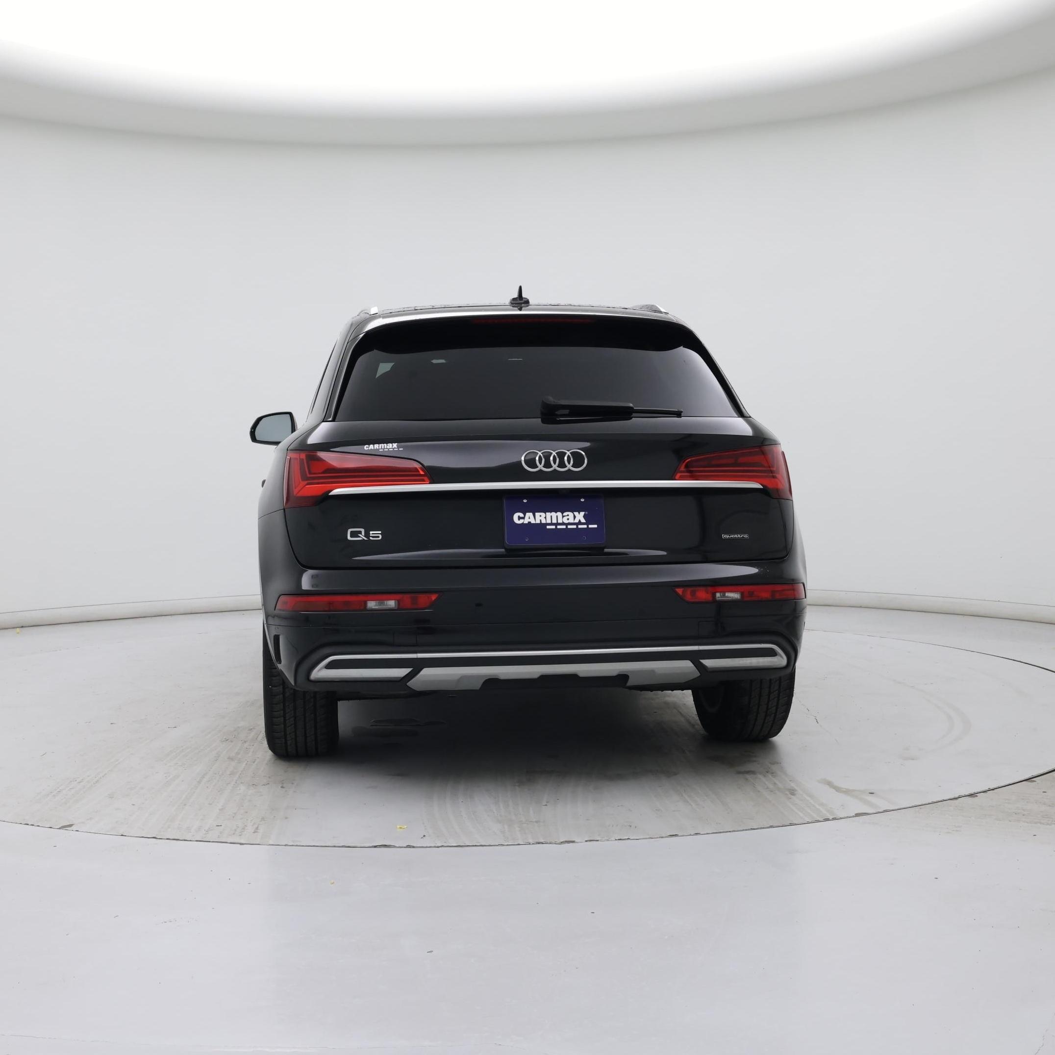 Thumbnail: 2023 Audi Q5 - 6
