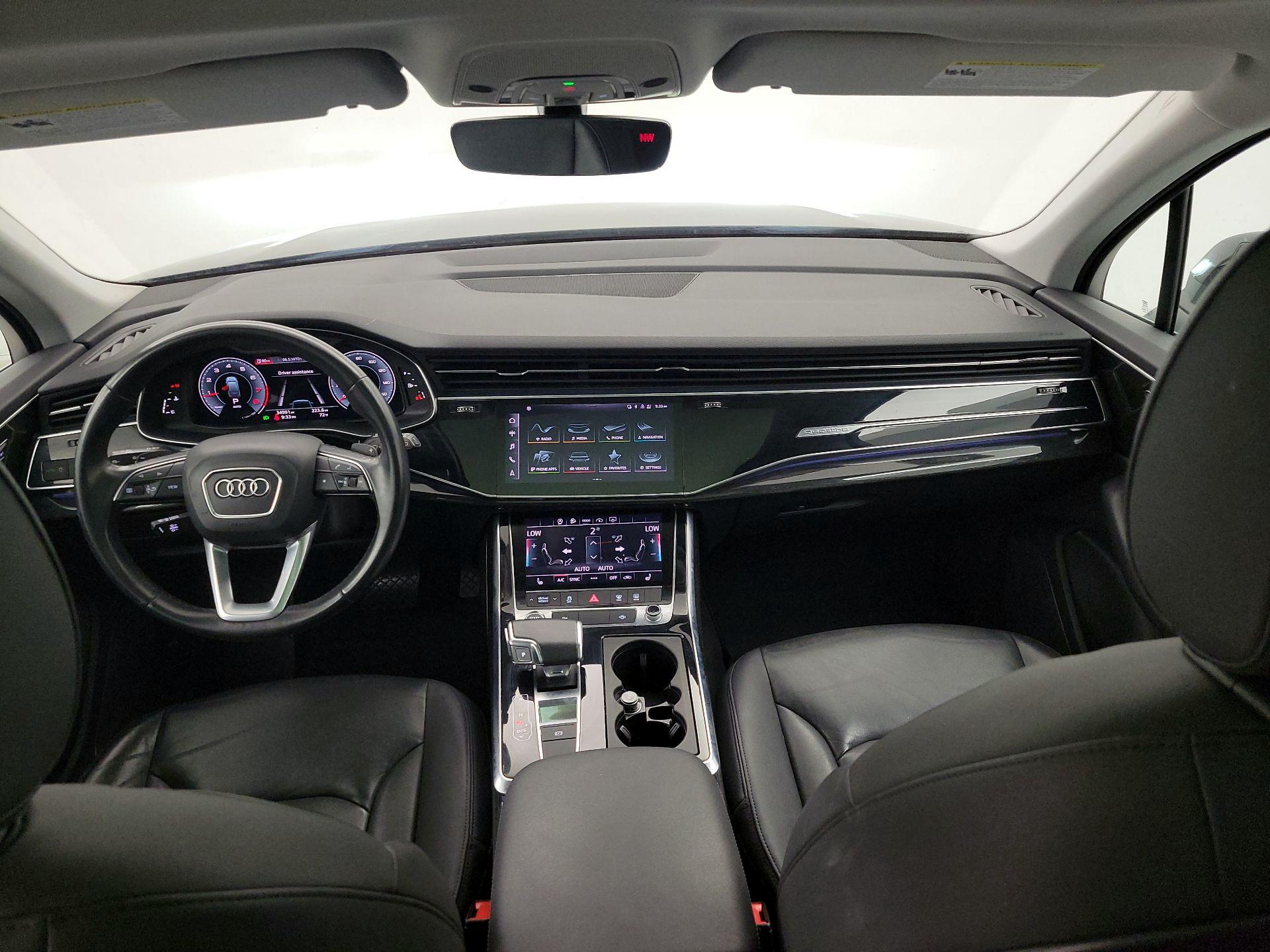 Thumbnail: 2022 Audi Q7 - 11
