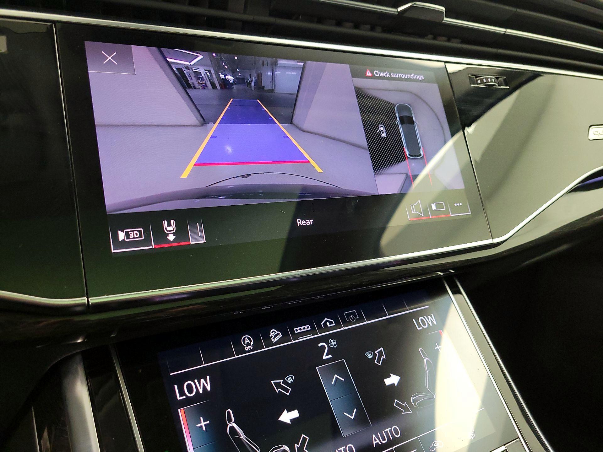 Thumbnail: 2022 Audi Q7 - 15