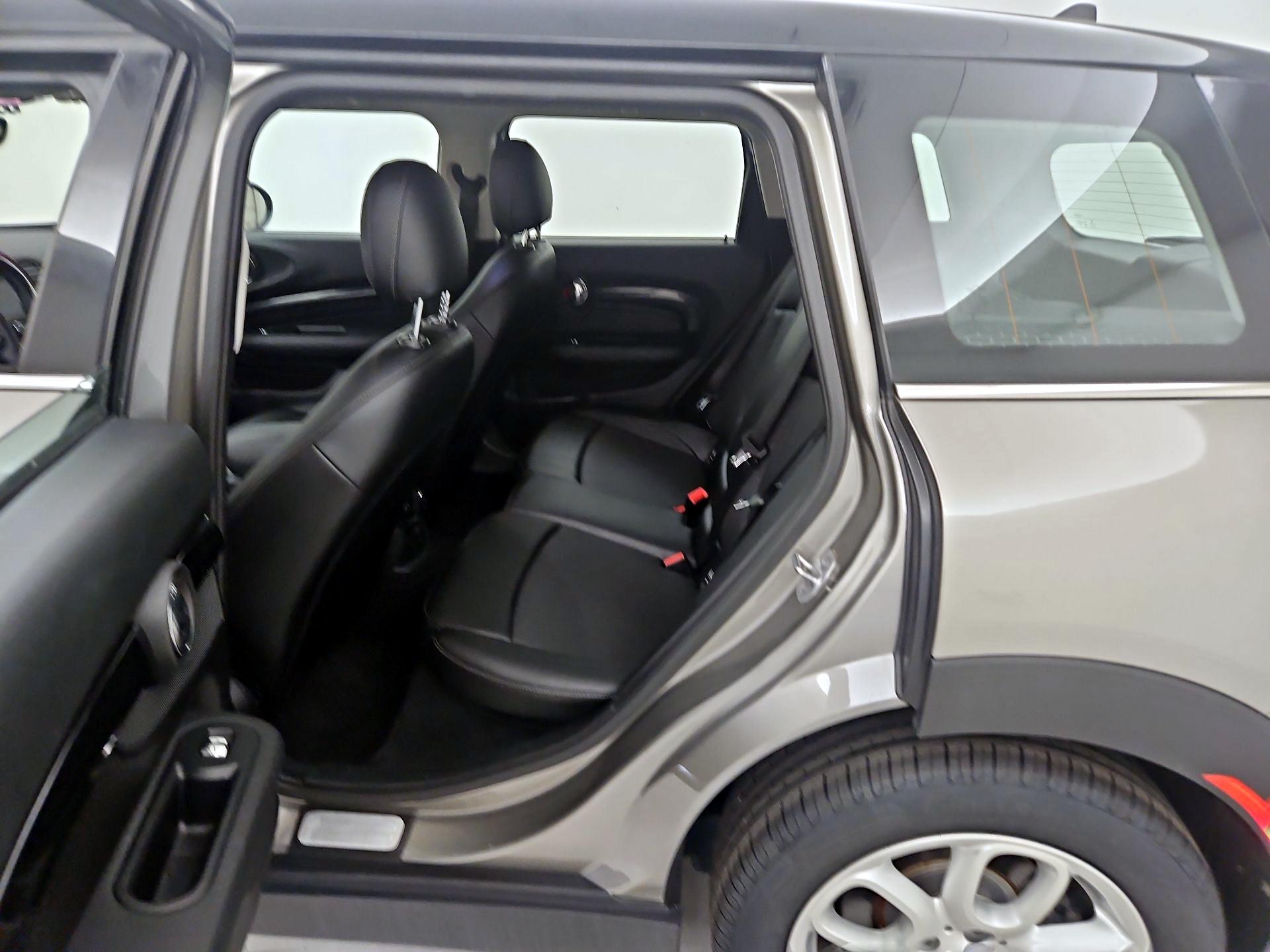 Thumbnail: 2017 MINI Cooper Clubman - 18