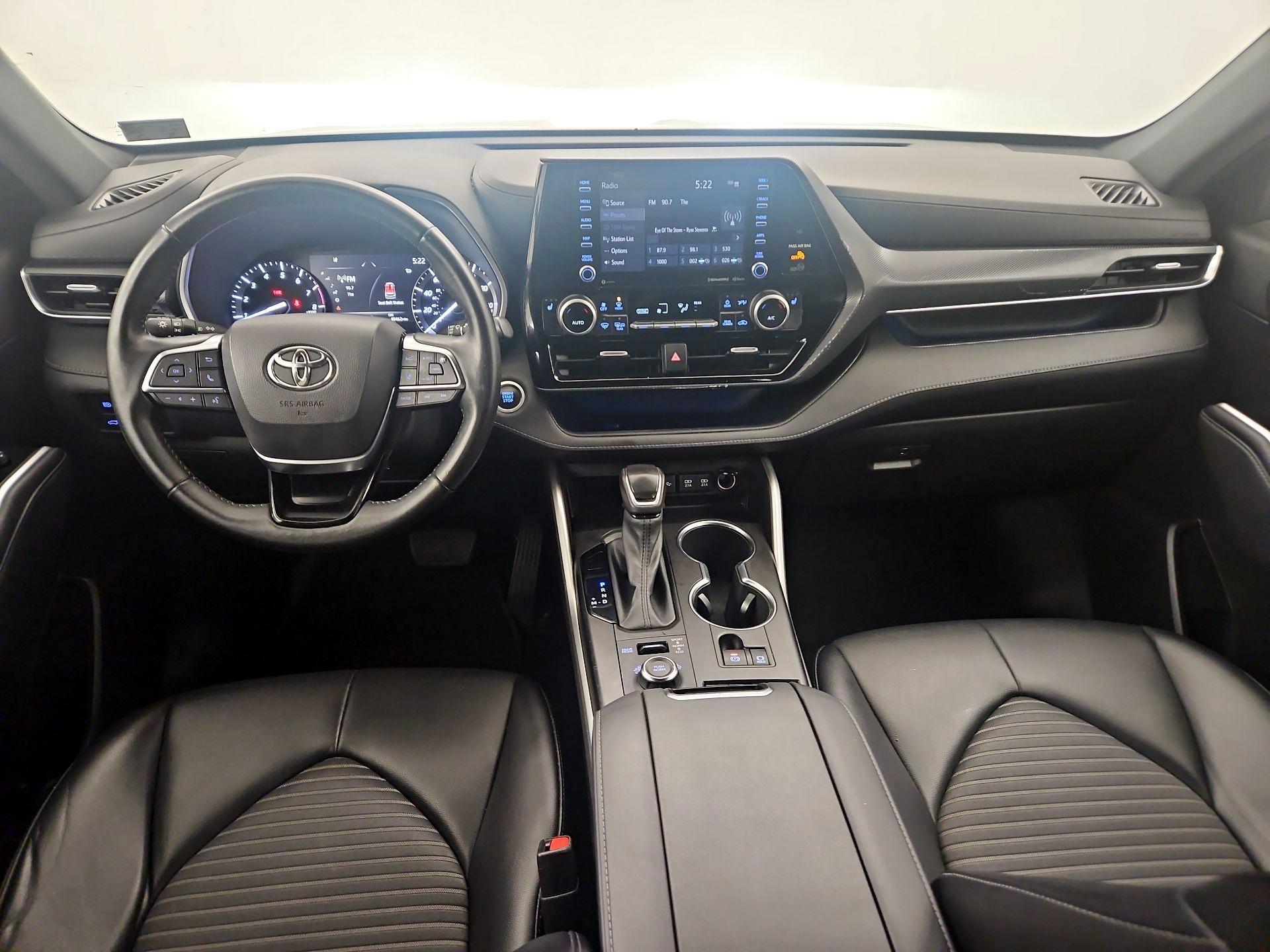 Thumbnail: 2021 Toyota Highlander - 9