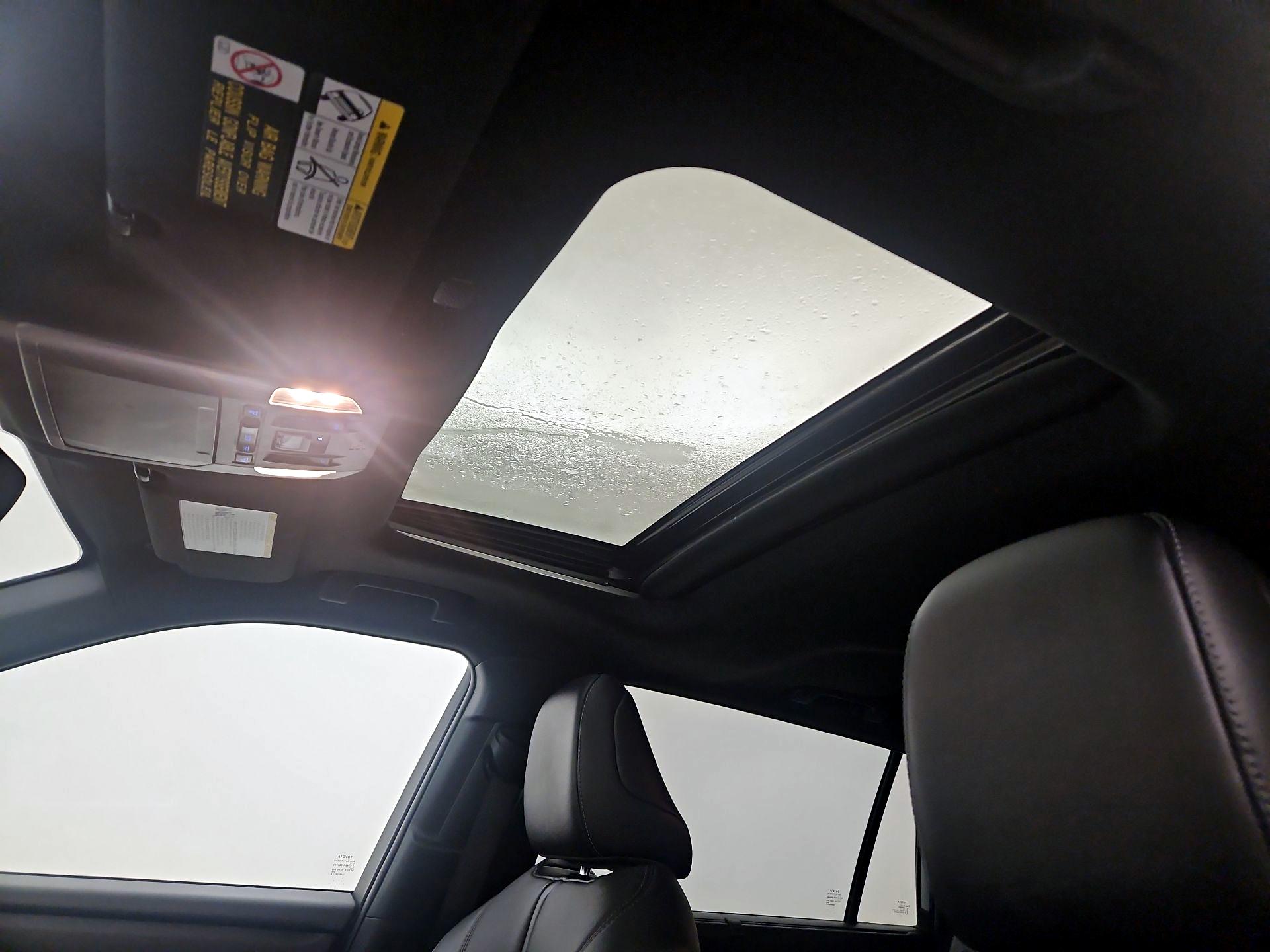 Thumbnail: 2021 Toyota Highlander - 19