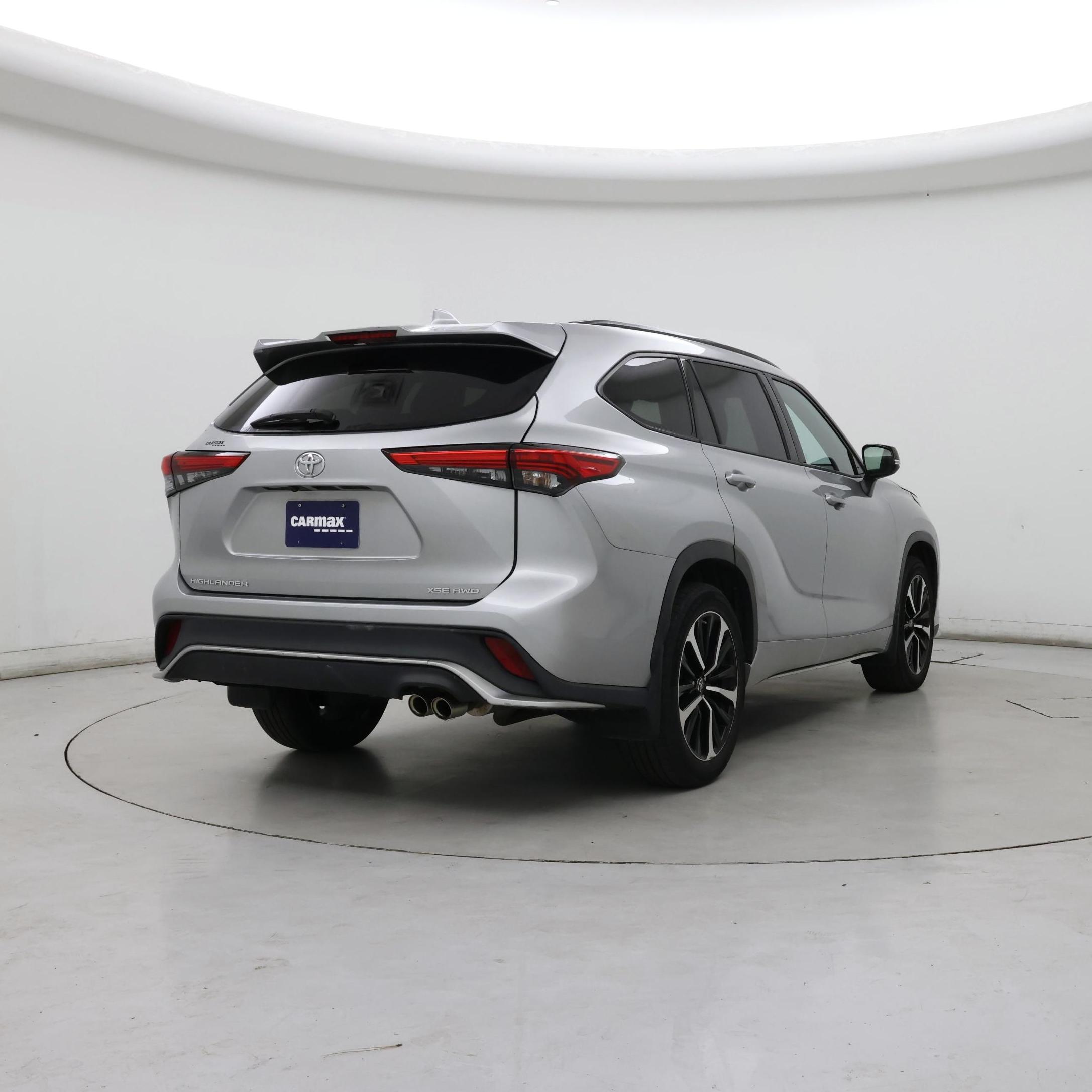 Thumbnail: 2021 Toyota Highlander - 8
