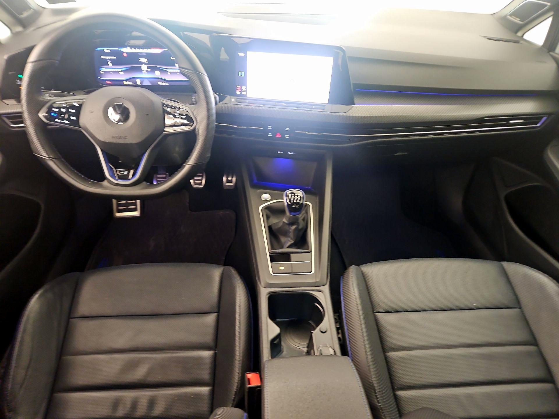 Thumbnail: 2022 Volkswagen Golf - 9