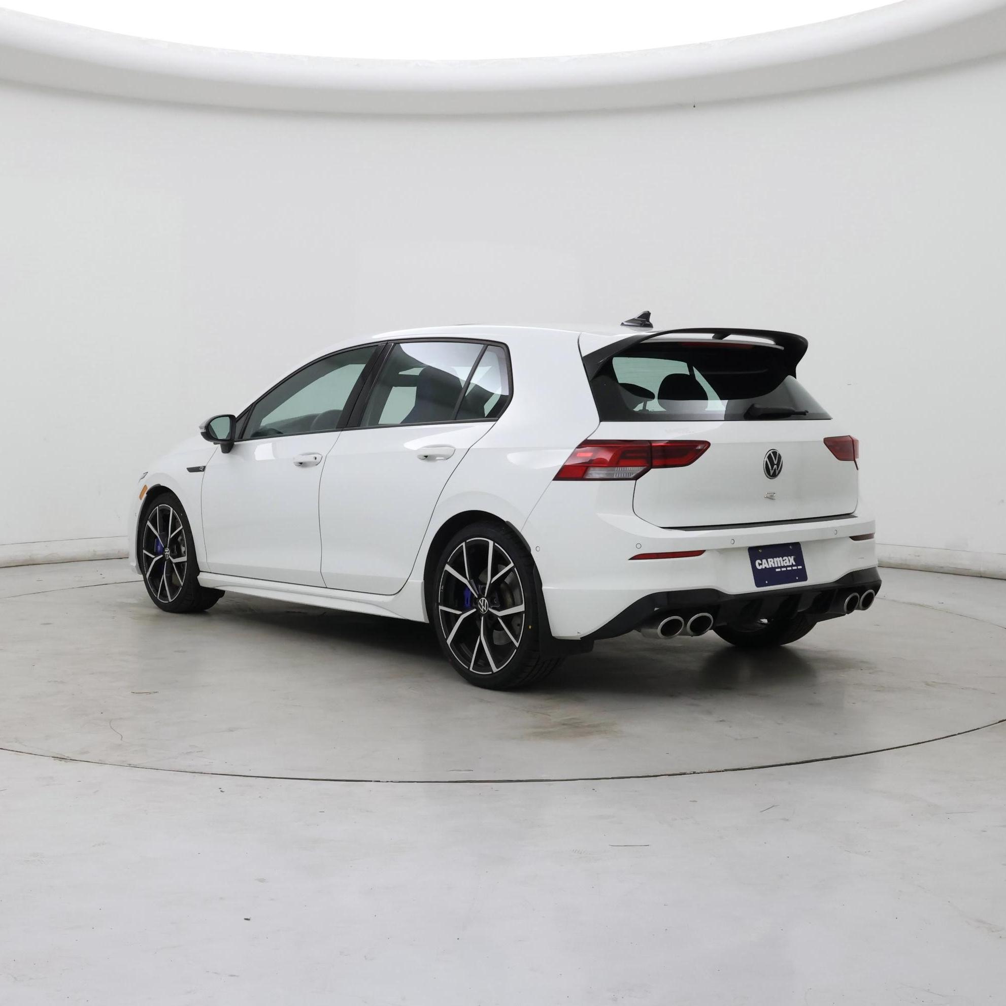 Thumbnail: 2022 Volkswagen Golf - 2