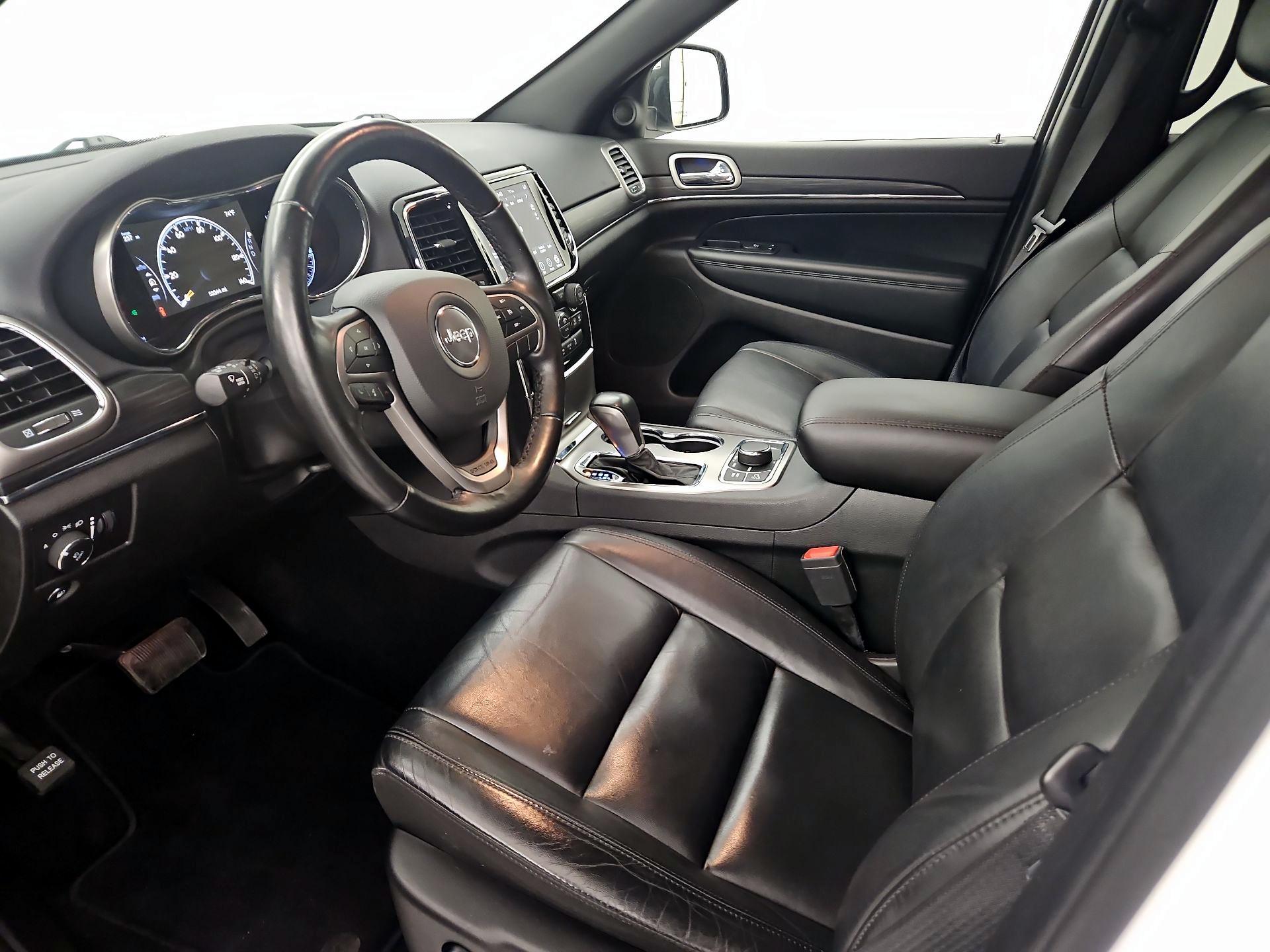 Thumbnail: 2021 Jeep Grand Cherokee - 11