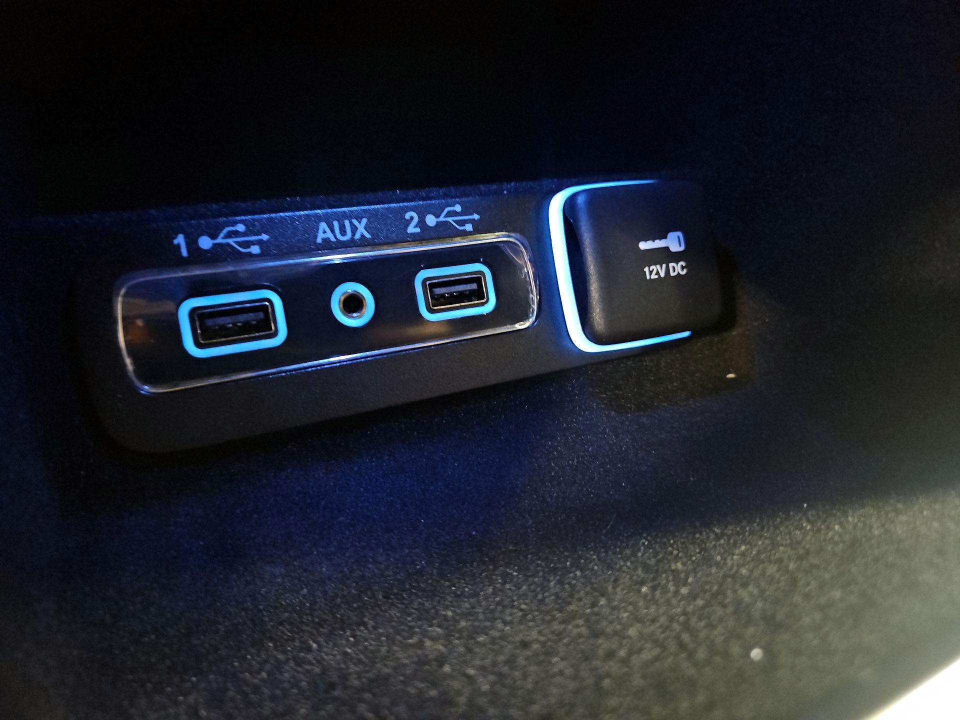Thumbnail: 2021 Jeep Grand Cherokee - 18