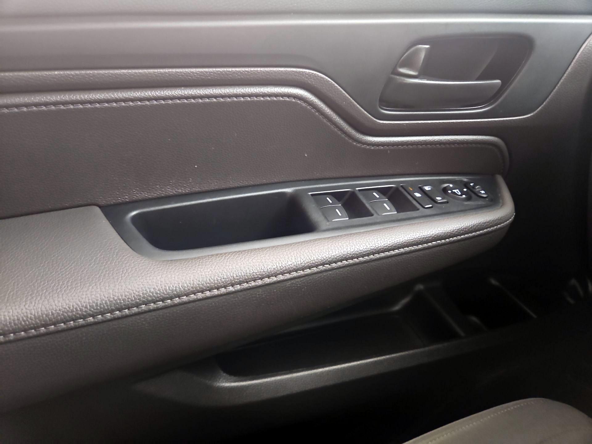 Thumbnail: 2024 Honda Odyssey - 12