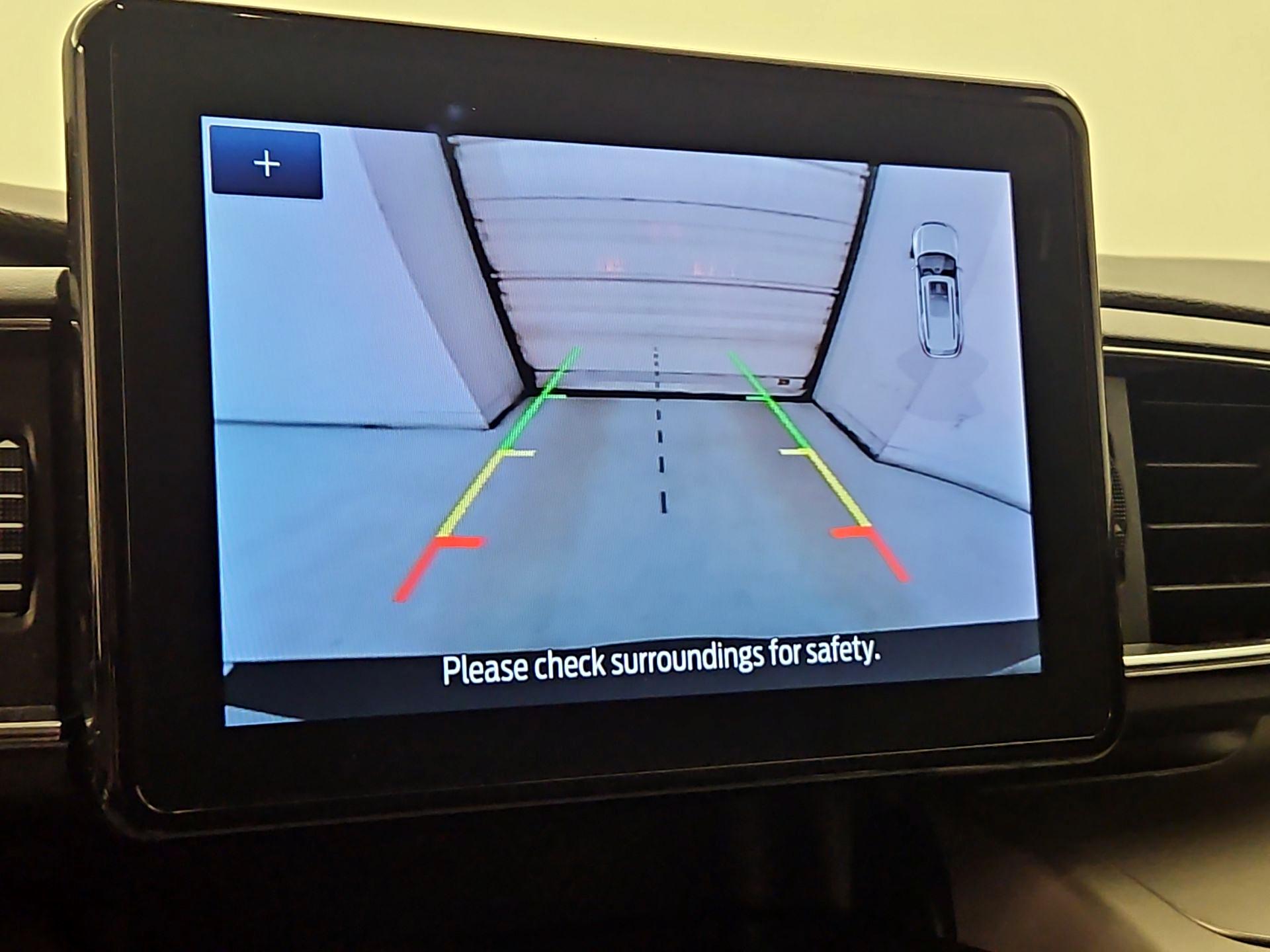 Thumbnail: 2022 Ford Explorer - 15