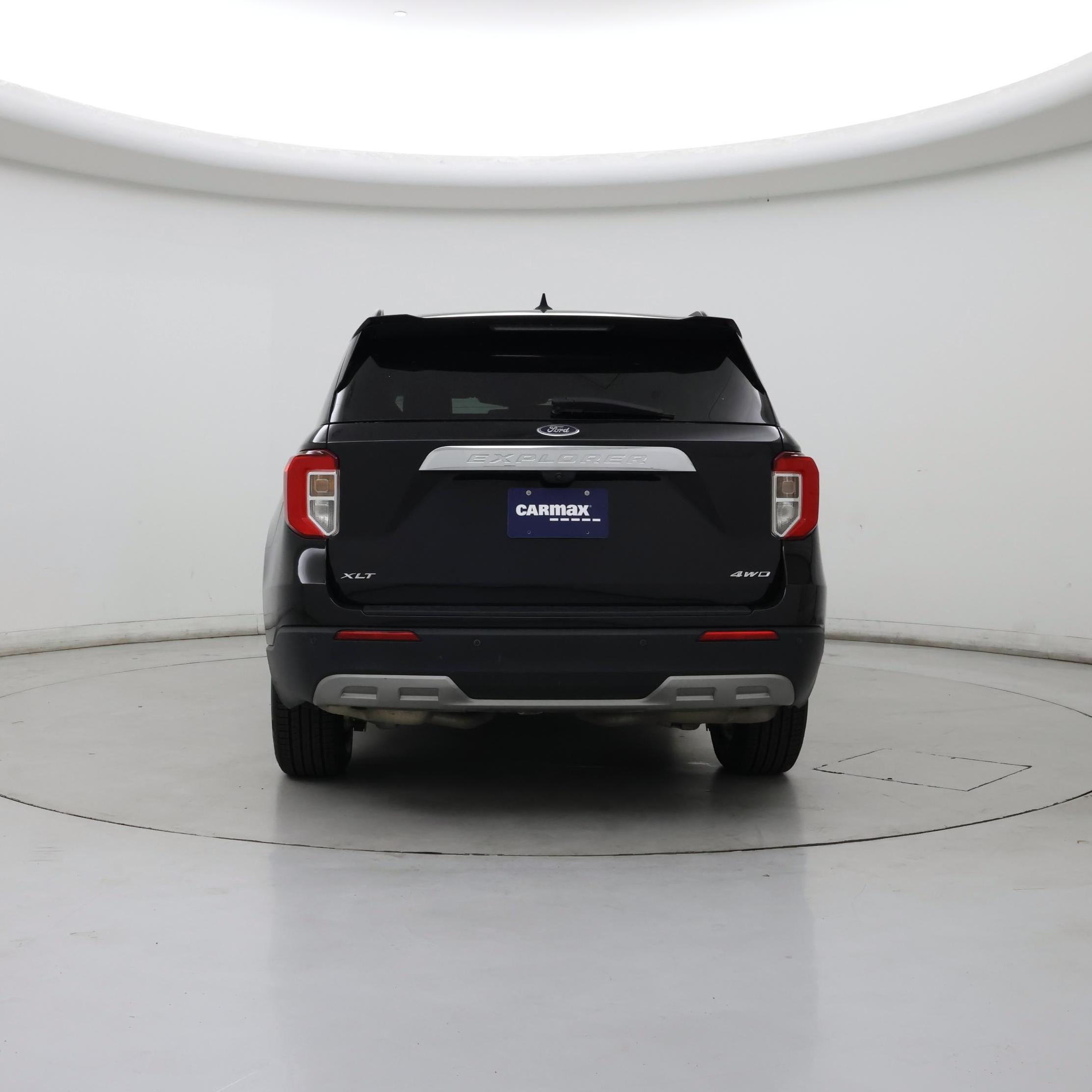 Thumbnail: 2022 Ford Explorer - 6