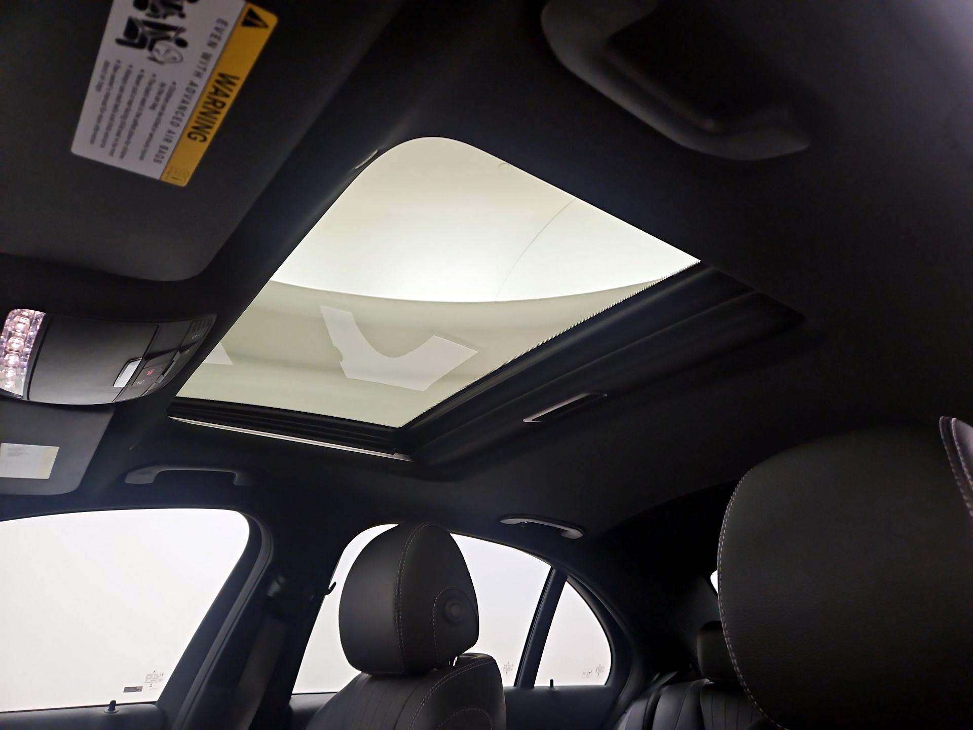 Thumbnail: 2023 Mercedes-Benz E-Class - 20