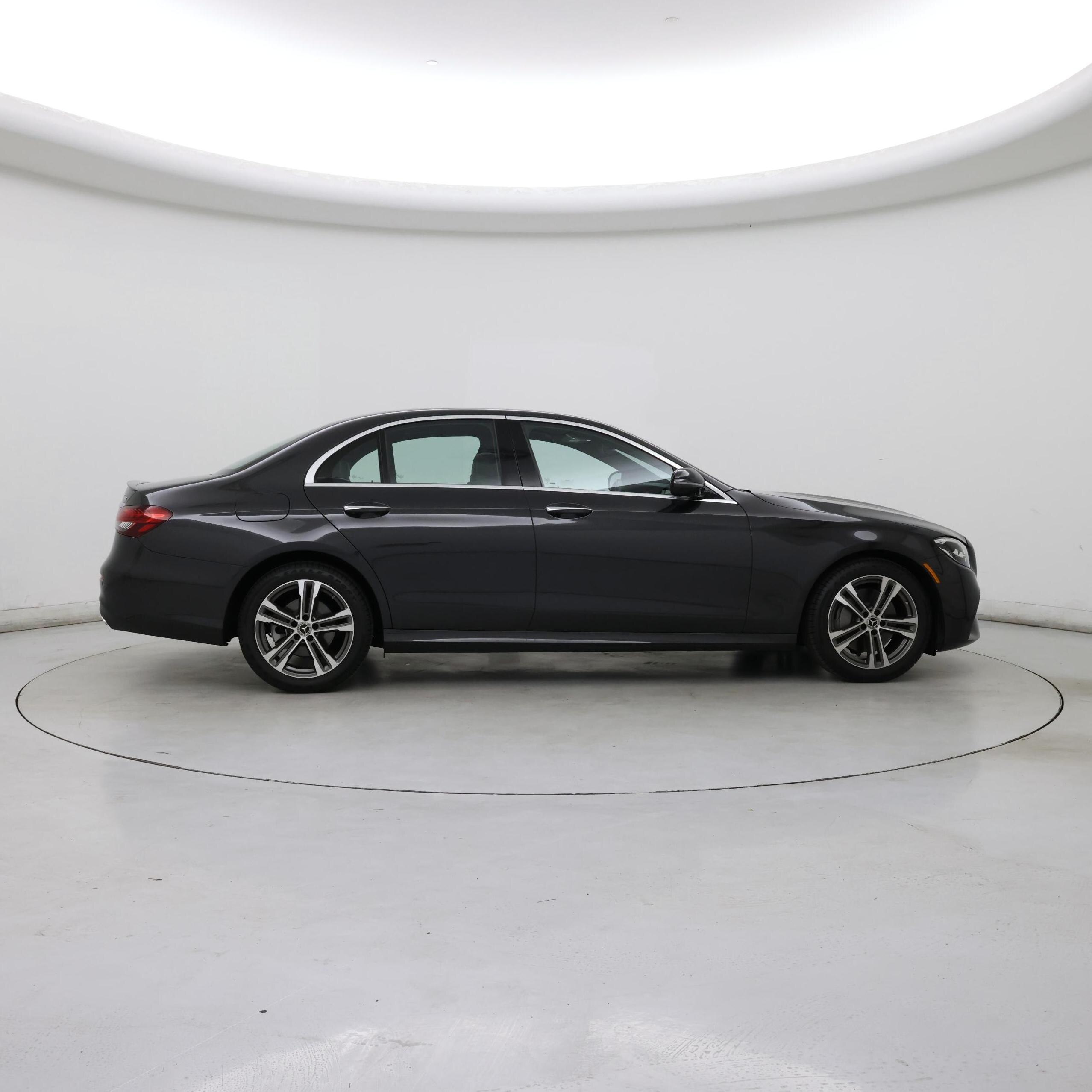 Thumbnail: 2023 Mercedes-Benz E-Class - 7