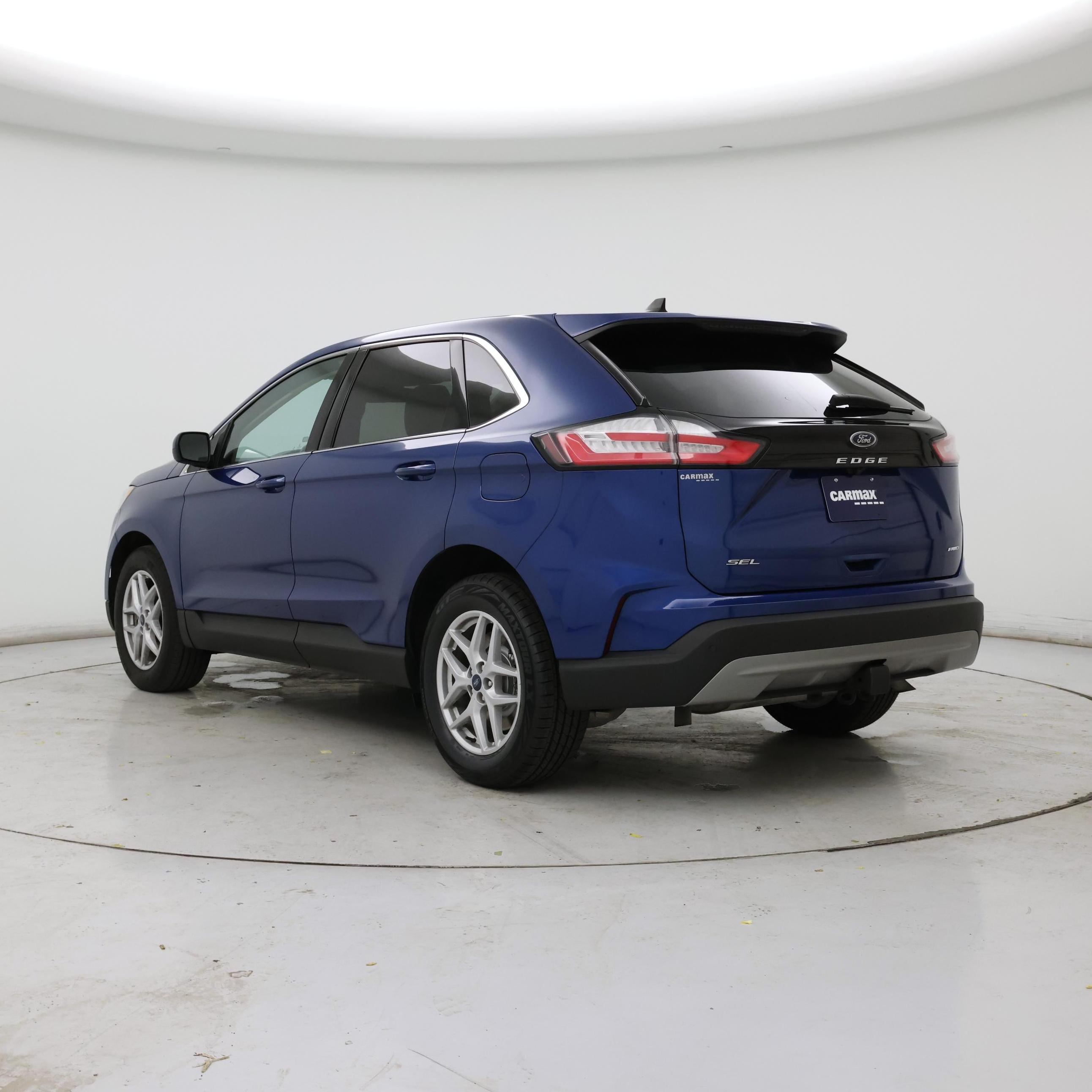 Thumbnail: 2021 Ford Edge - 2