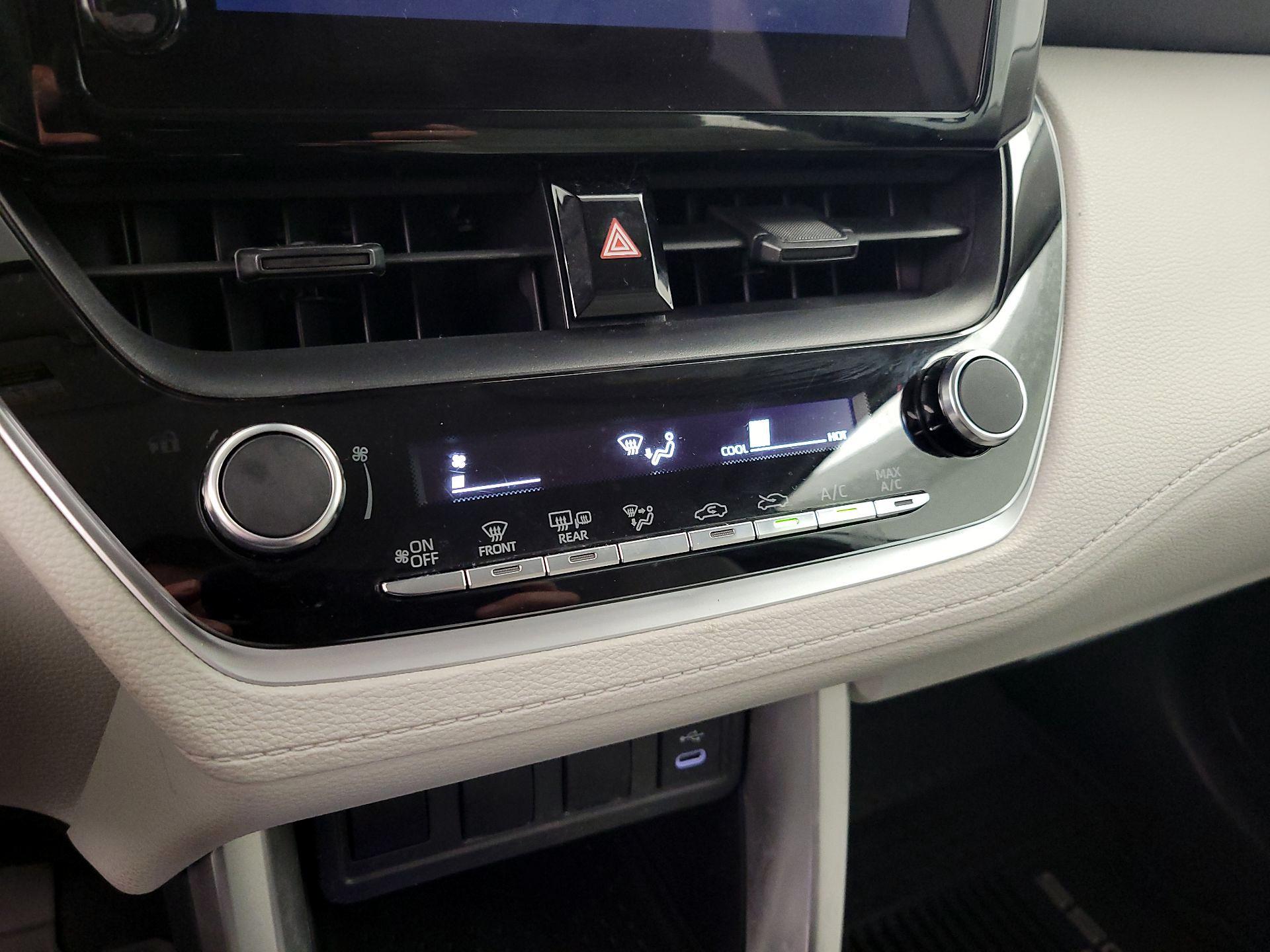 Thumbnail: 2023 Toyota Corolla Cross - 16