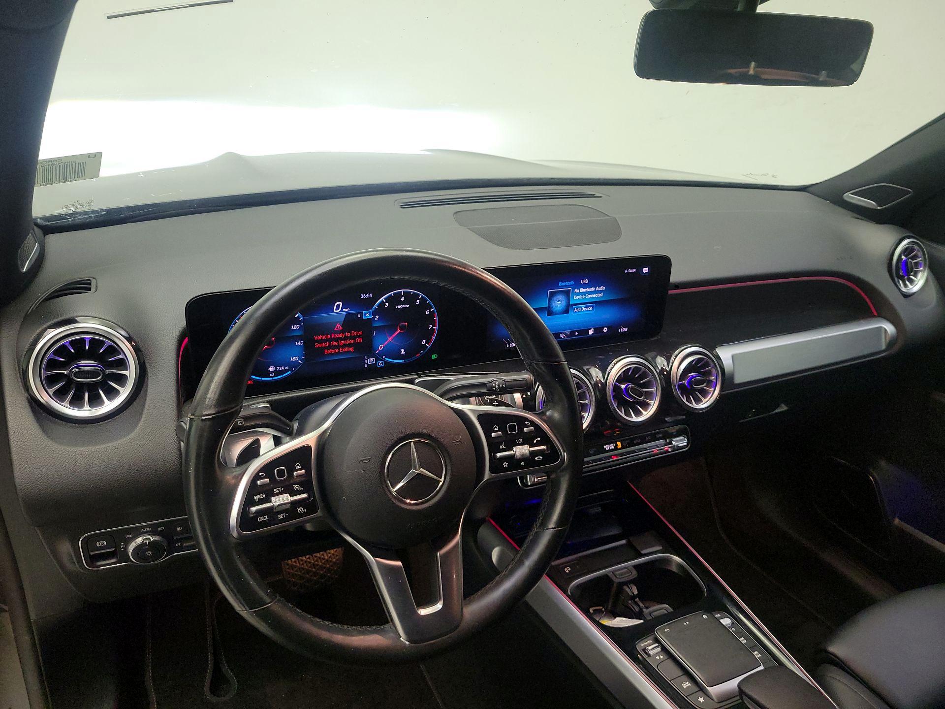 Thumbnail: 2022 Mercedes-Benz GLB - 9