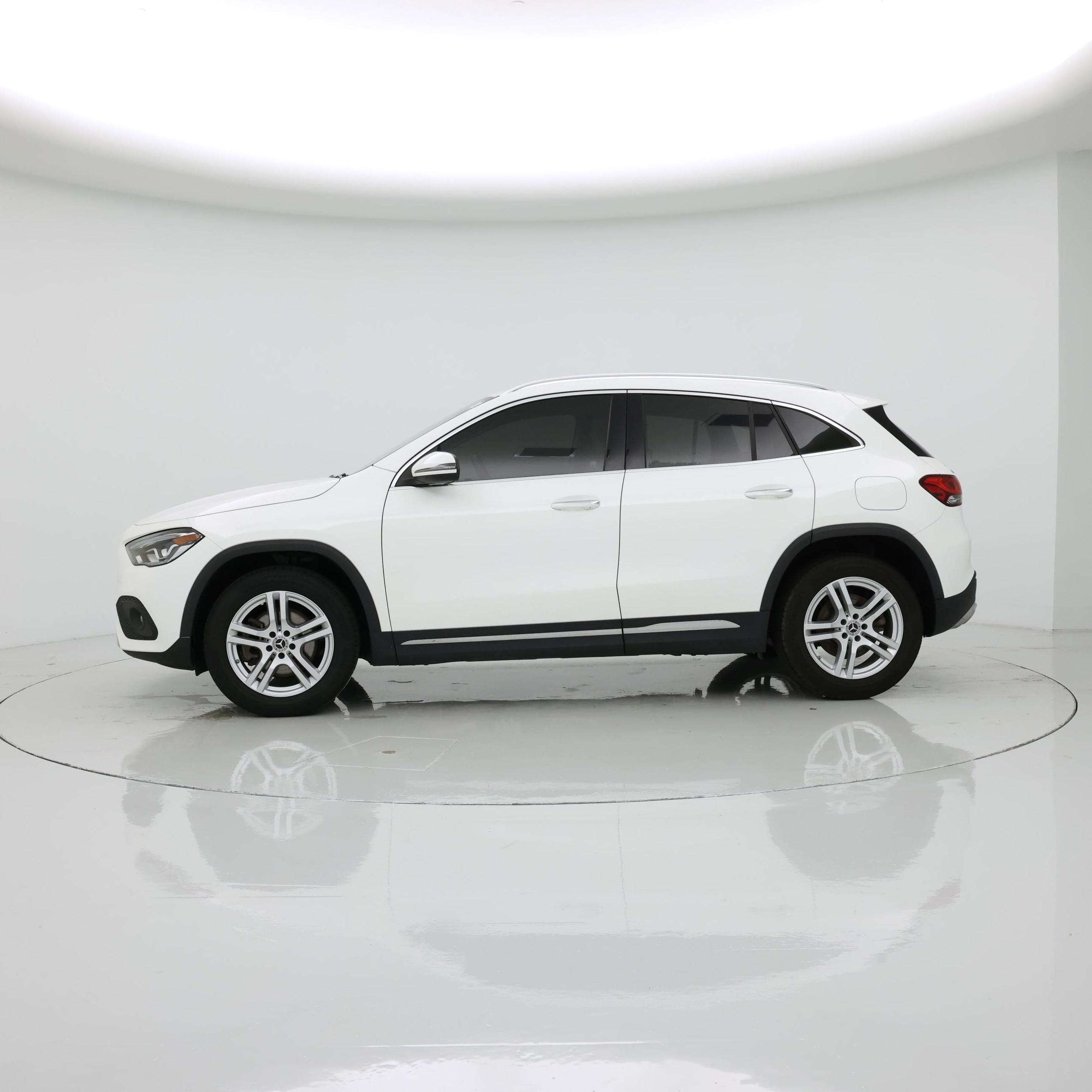 Thumbnail: 2023 Mercedes-Benz GLA - 3