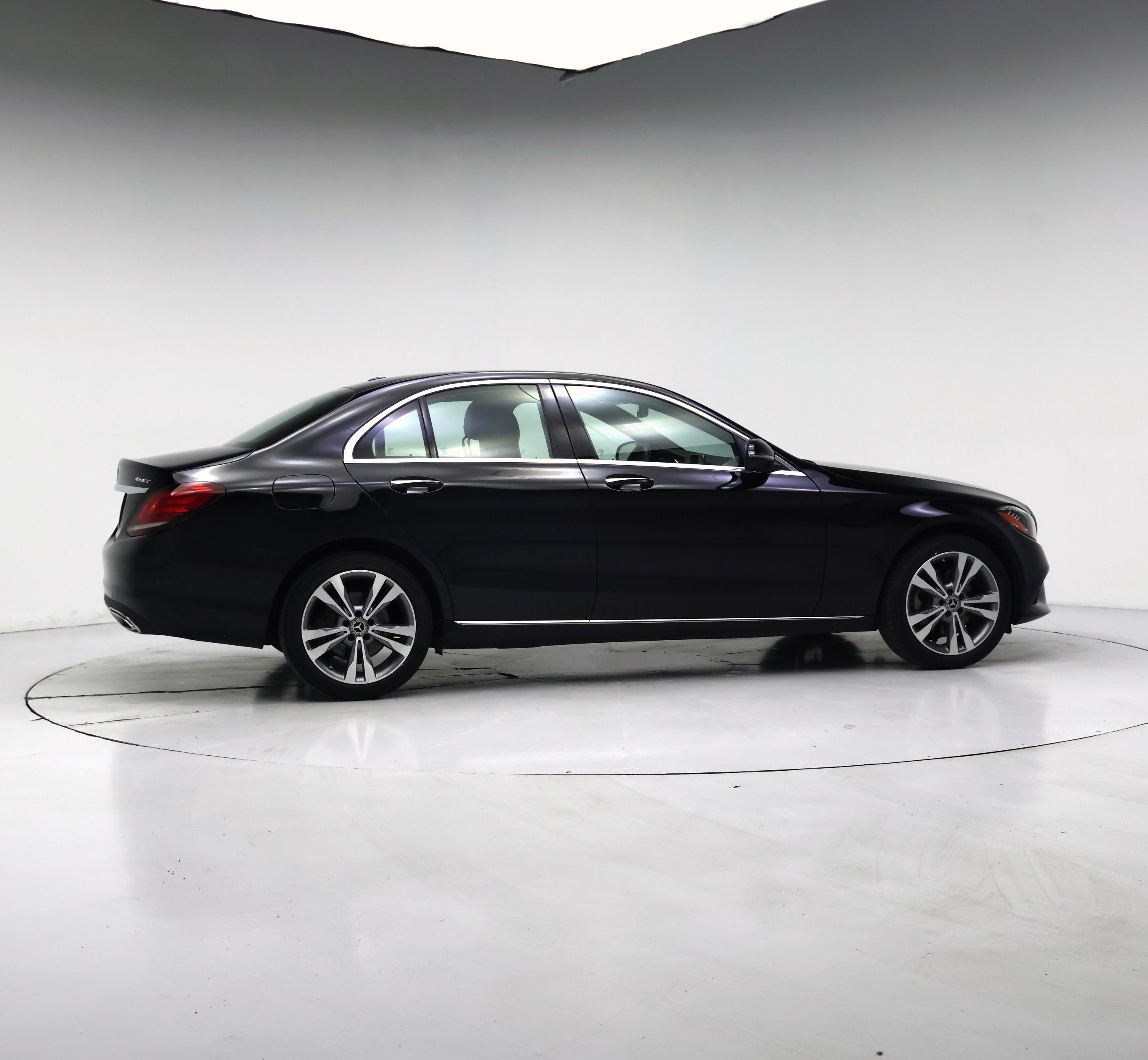 Thumbnail: 2021 Mercedes-Benz C-Class - 7