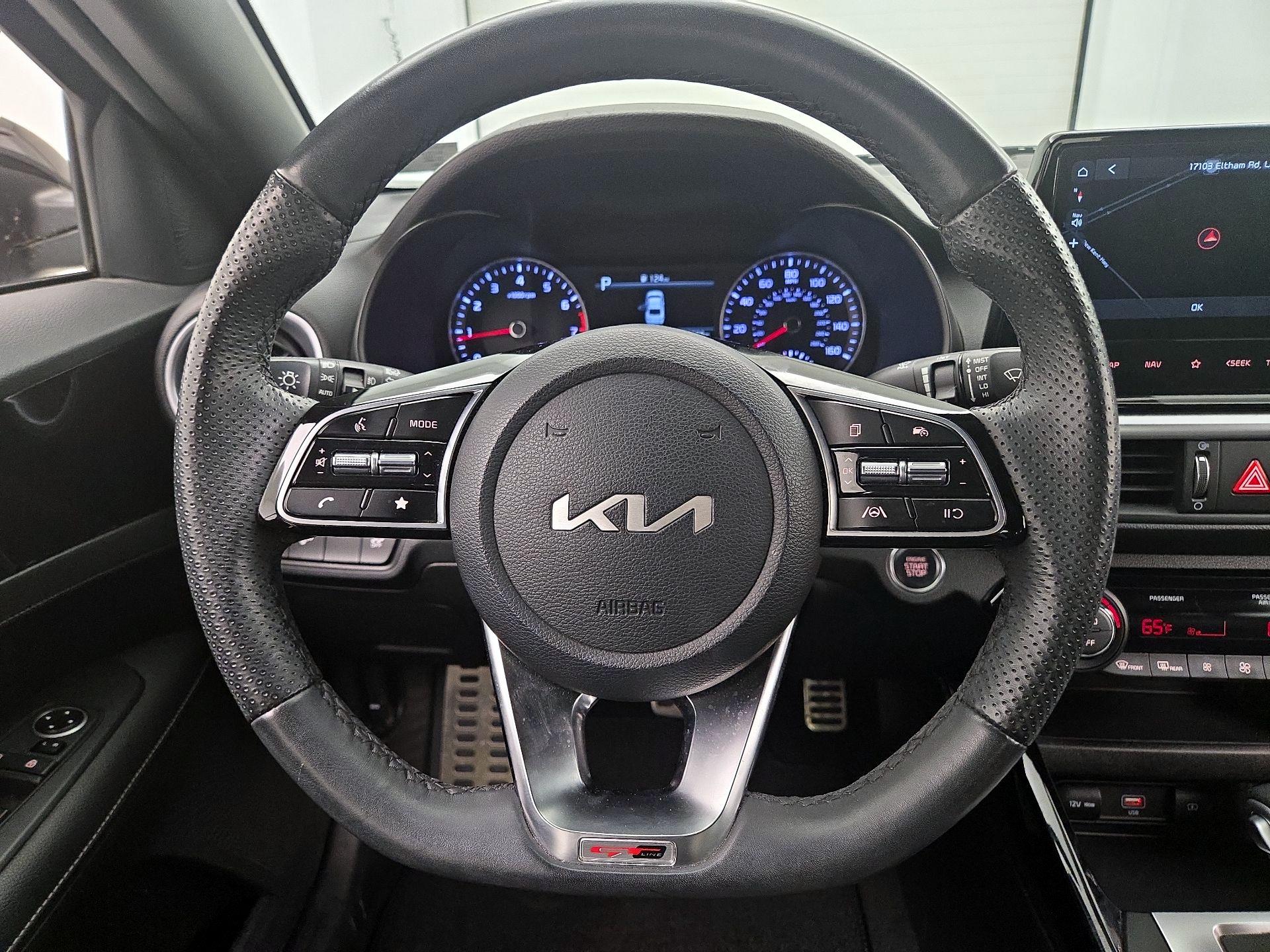 Thumbnail: 2023 Kia Forte - 10