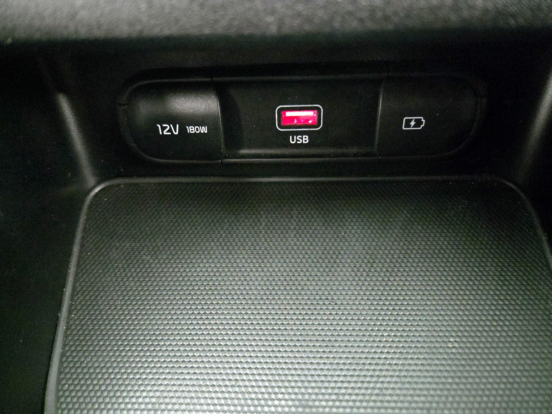 Thumbnail: 2023 Kia Forte - 19