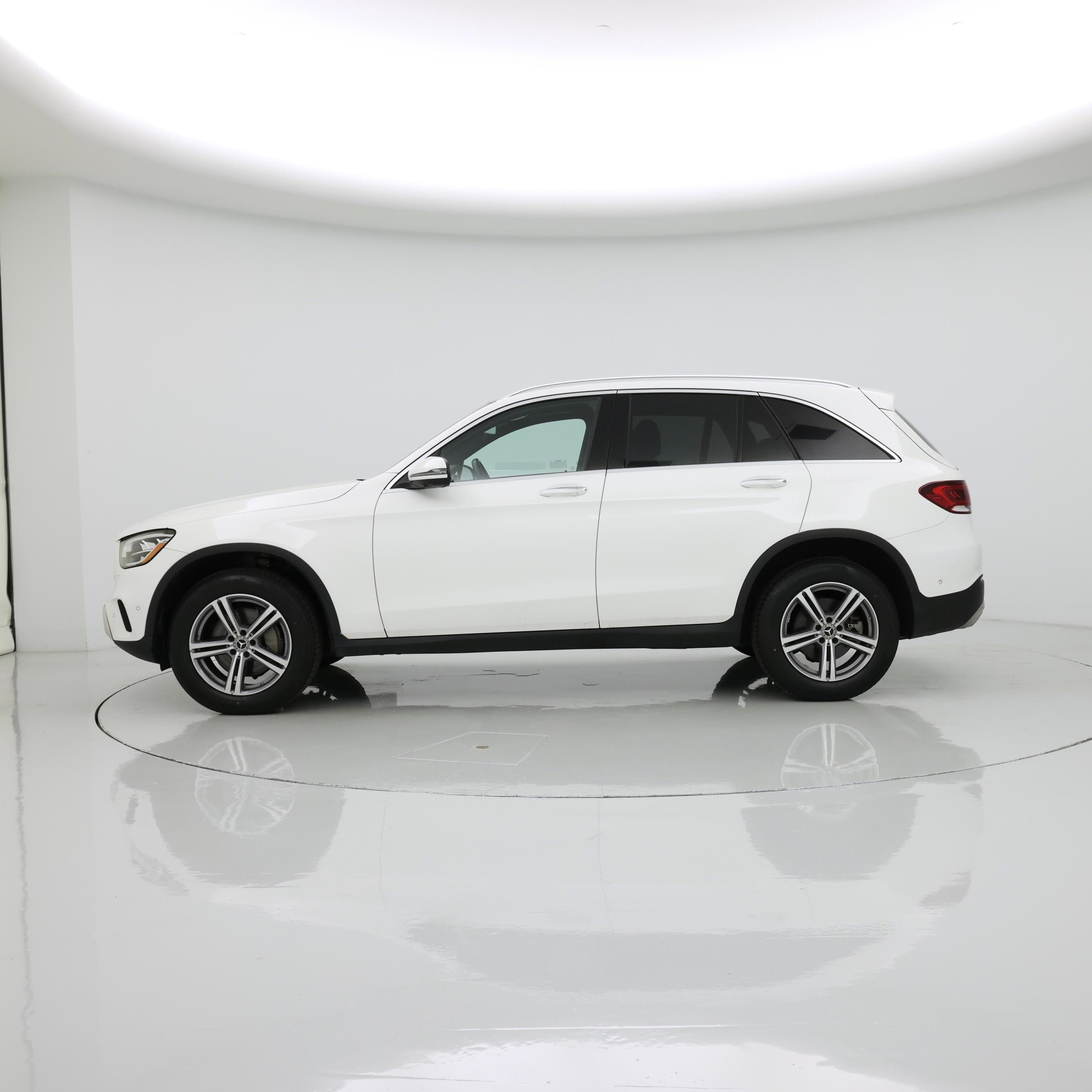 Thumbnail: 2022 Mercedes-Benz GLC - 3
