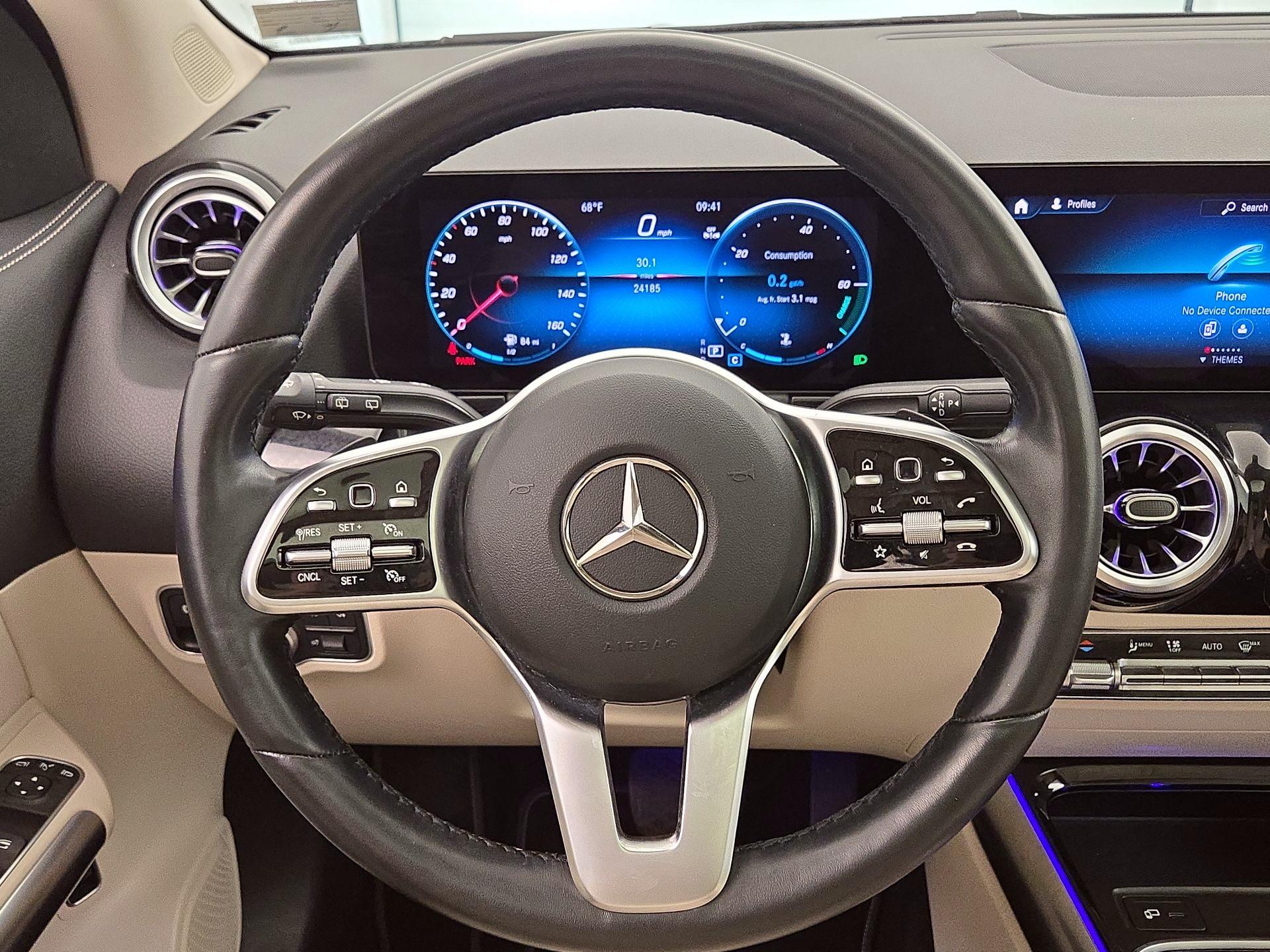 Thumbnail: 2023 Mercedes-Benz GLA - 10