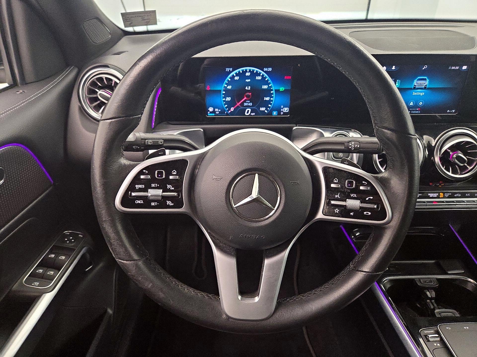 Thumbnail: 2021 Mercedes-Benz GLB - 10