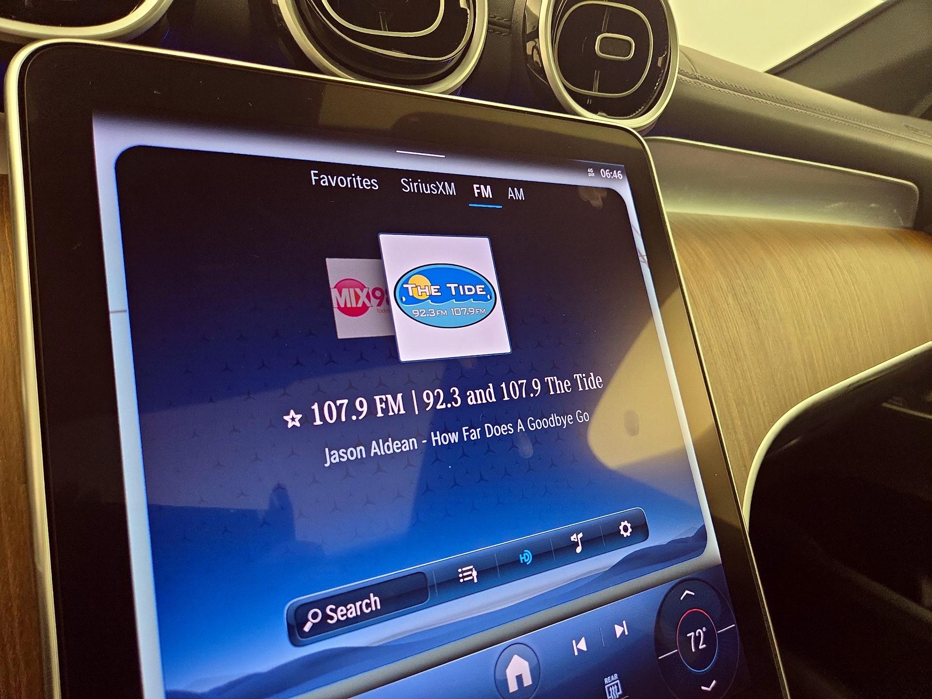 Thumbnail: 2023 Mercedes-Benz GLC - 16