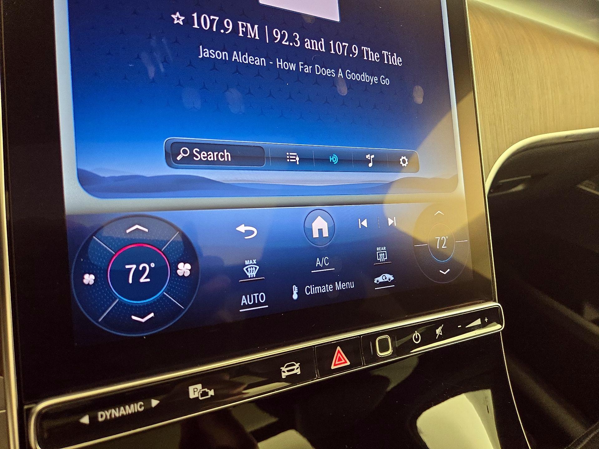 Thumbnail: 2023 Mercedes-Benz GLC - 17